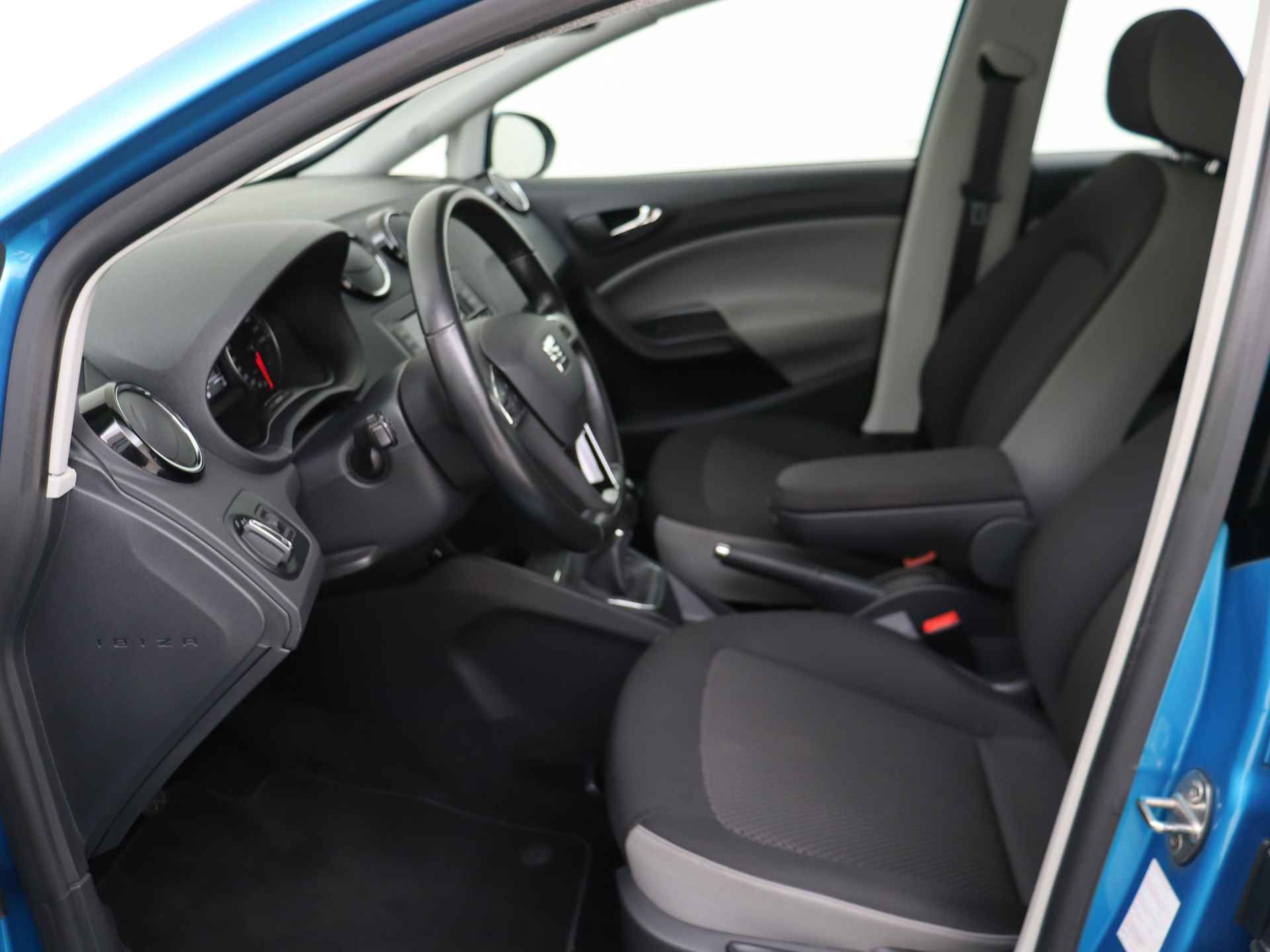 SEAT Ibiza ST 1.0 EcoTSI Style Connect 96 pk 5 deurs | Navigatie | Airco | Lichtmetalen velgen - 10/30