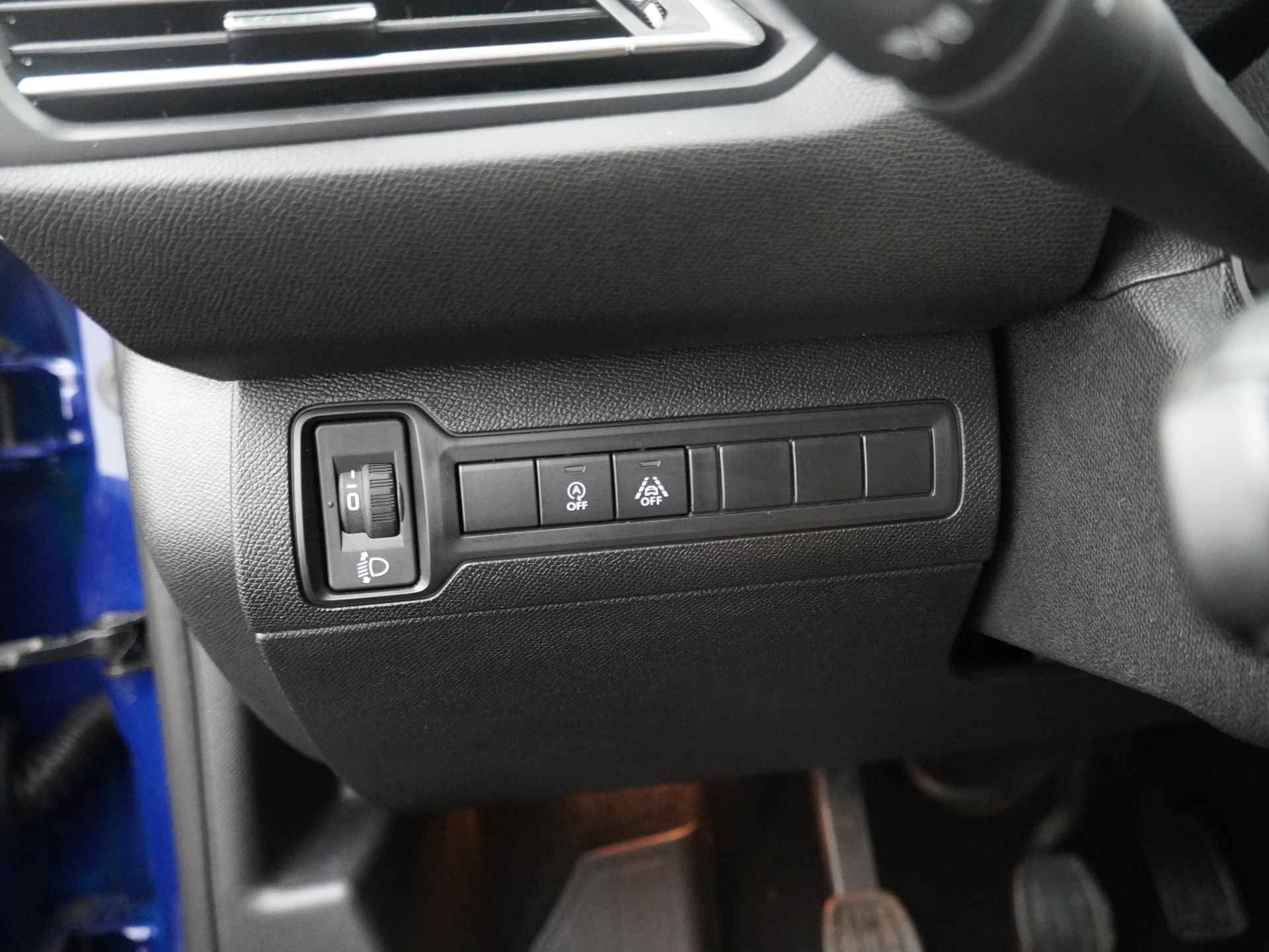 Peugeot 308 1.2 PureTech Allure - Airco - Cruise Control - Navigatie - Dimmende binnenspiegel - Led dagrijverlichting - 12 Maanden Bovag Garantie - 22/47