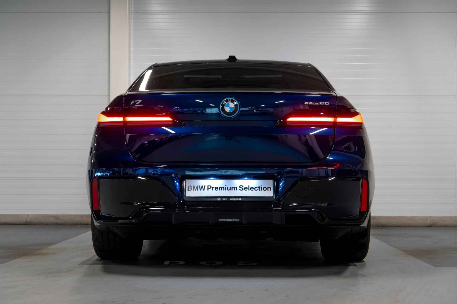 BMW i7 xDrive60 M-Sport Pro | Innovation Pack | Executive Lounge | Rear-Seat Entertainment Experience - 7/25
