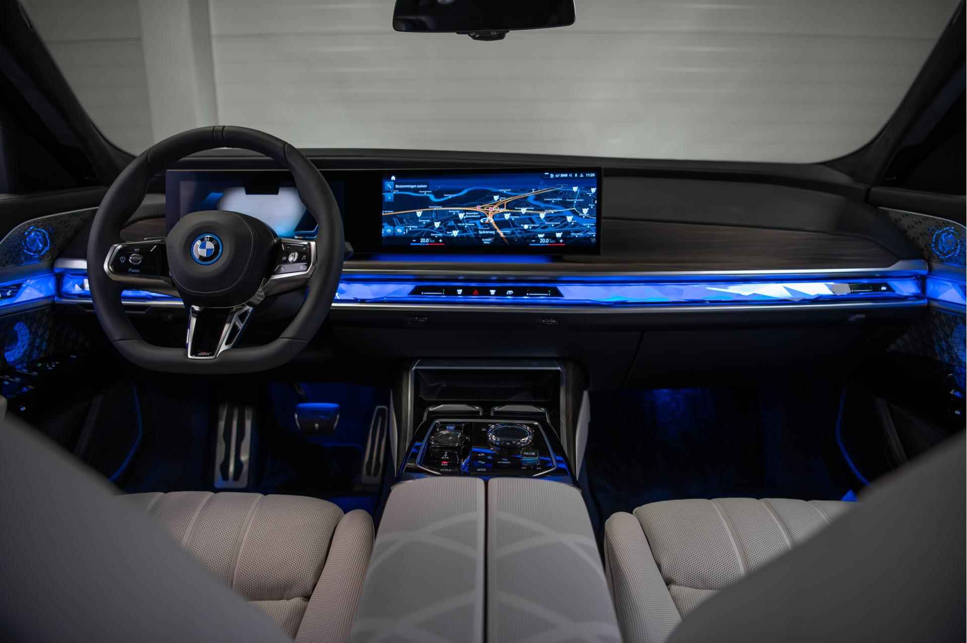 BMW i7 xDrive60 M-Sport Pro | Innovation Pack | Executive Lounge | Rear-Seat Entertainment Experience - 11/25