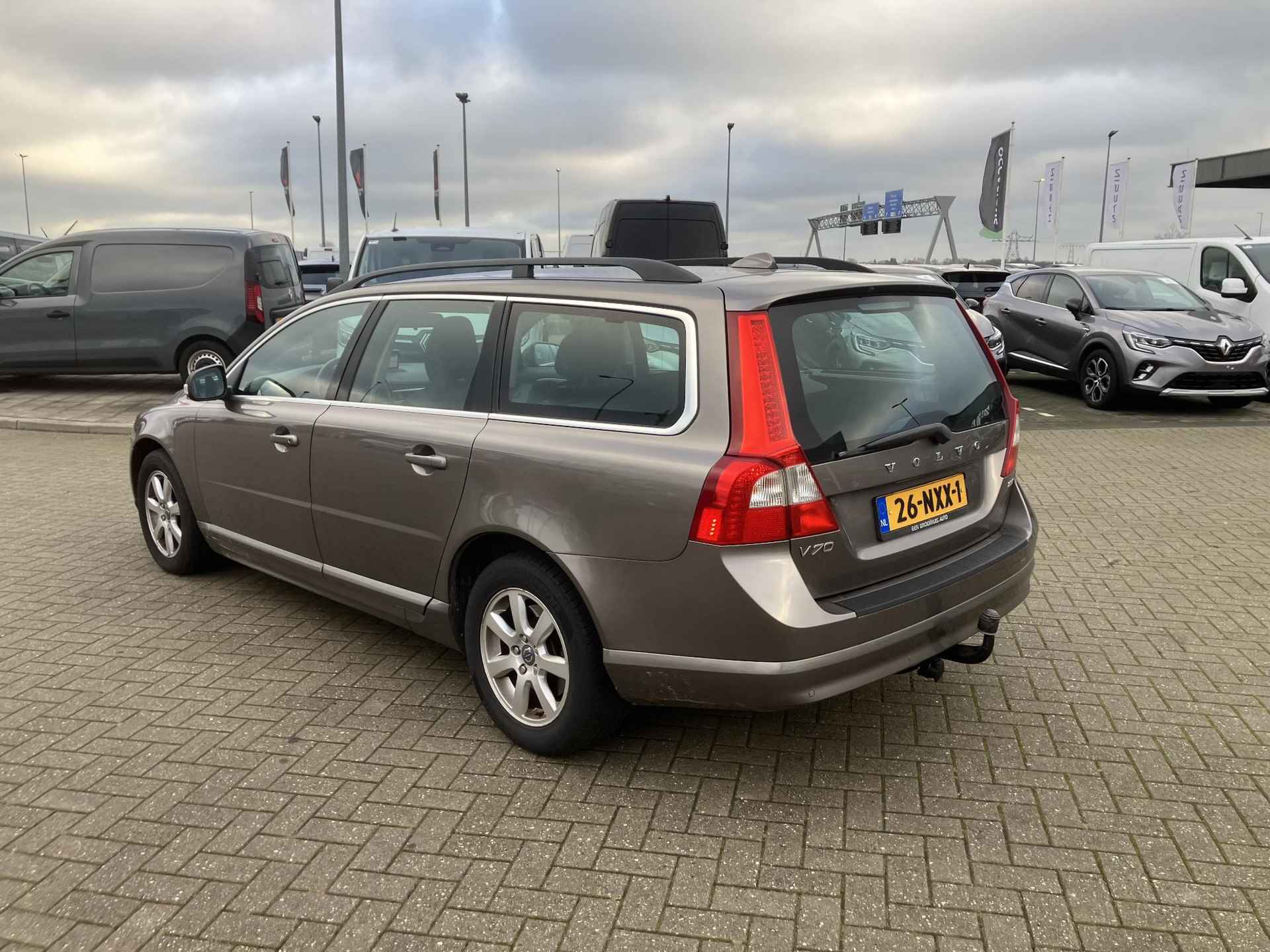 Volvo V70 2.0T Kinetic 203 PK | Trekhaak | - 3/18