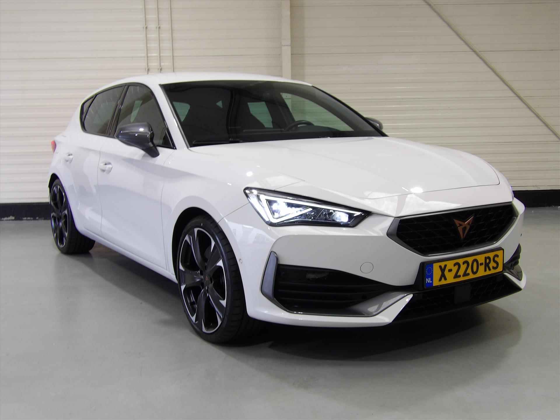 Cupra Leon 1.4 e-Hybrid 245pk DSG-6 Business - 3/51