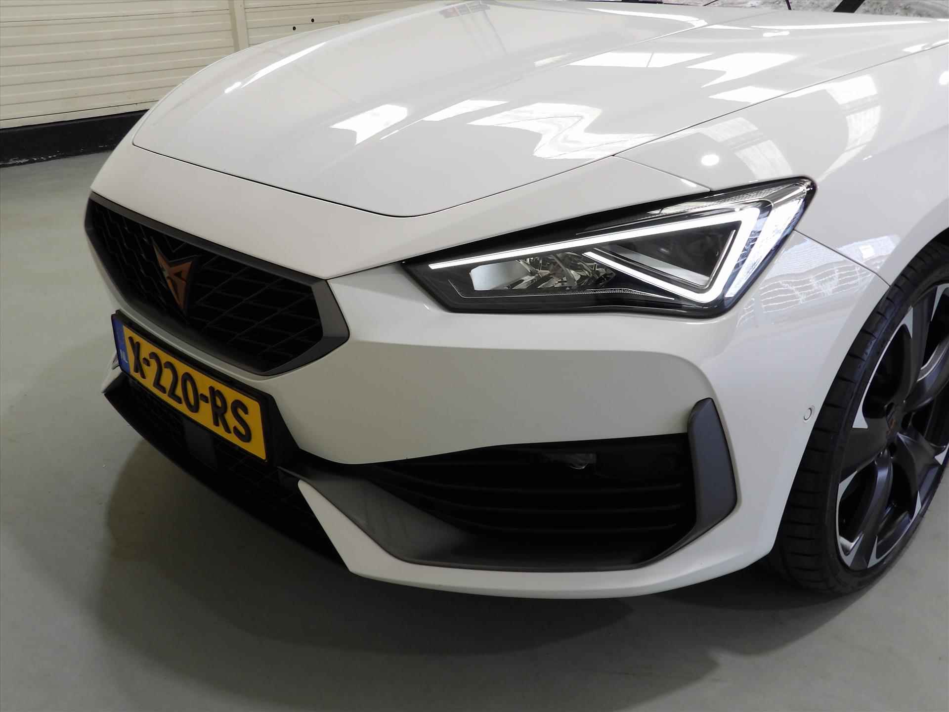 Cupra Leon 1.4 e-Hybrid 245pk DSG-6 Business - 14/51