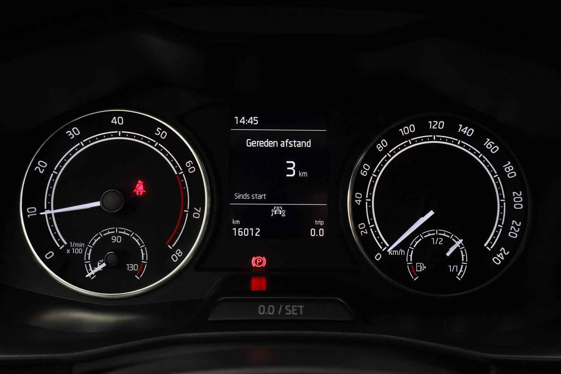 Skoda Kamiq 1.0 TSI 110PK Ambition | Navi via Apple Carplay / Android Auto | Airco | Cruise | LED - 3/29