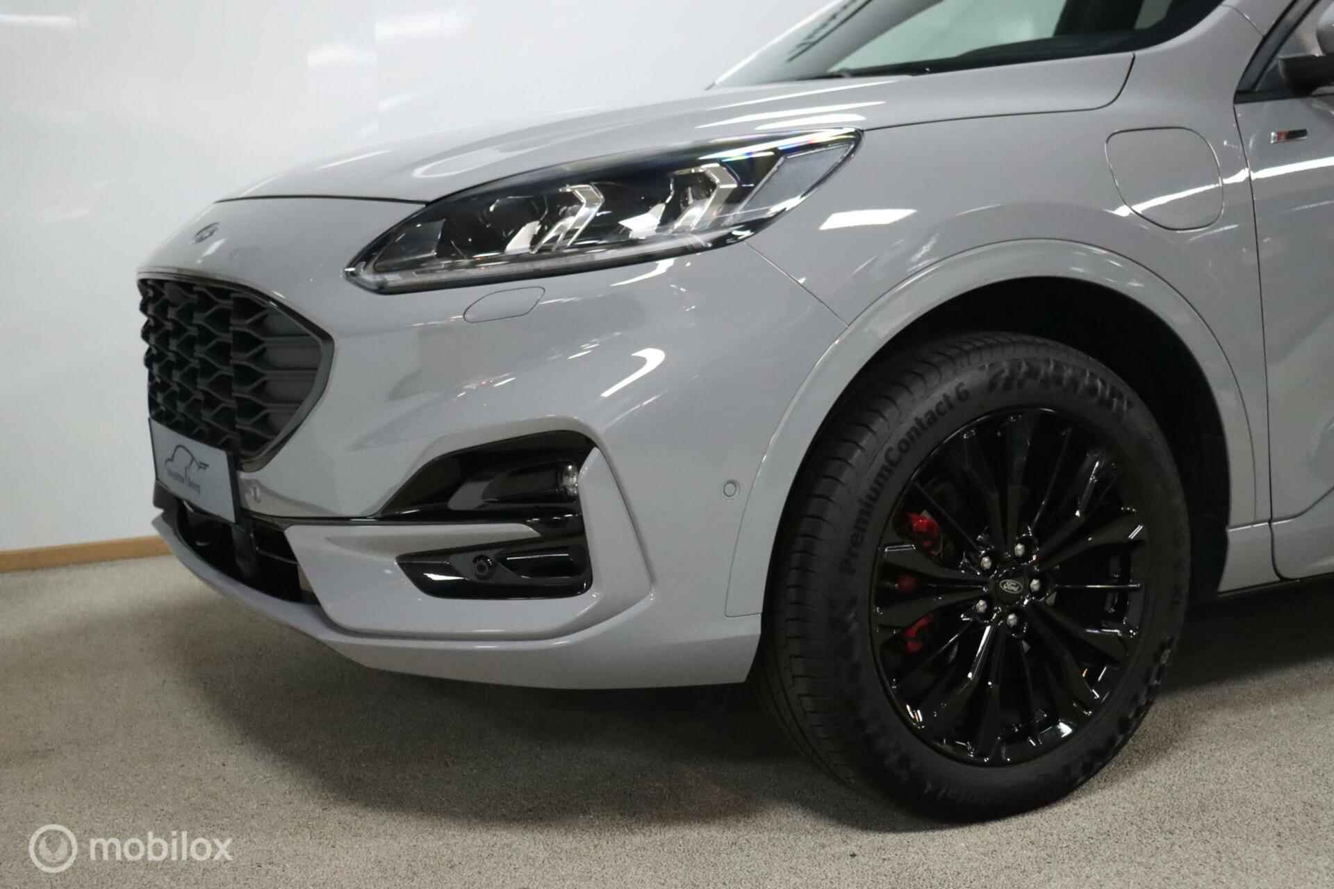 Ford Kuga 2.5 PHEV Graphite Tech Edition - 5/36