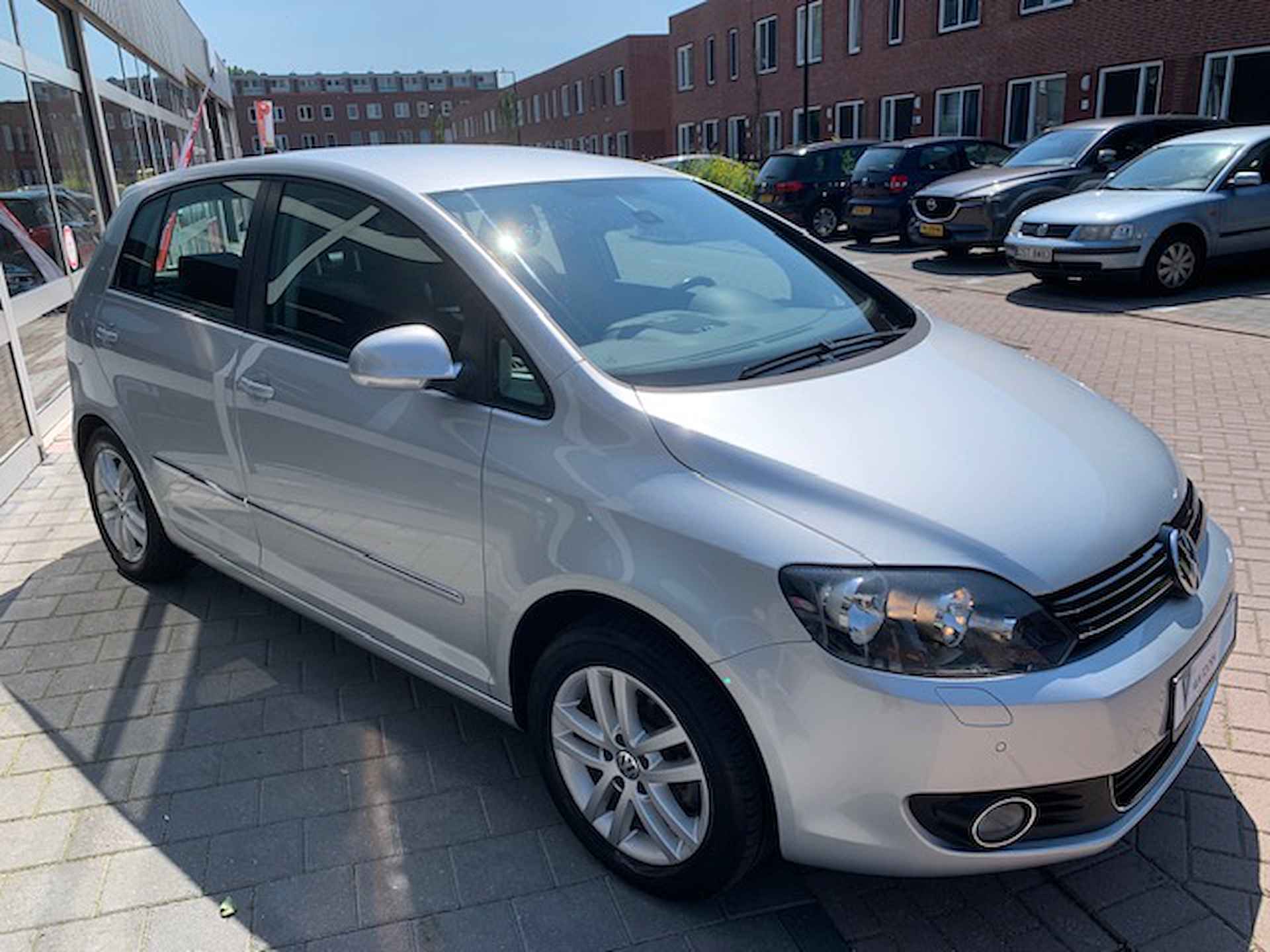 Volkswagen Golf Plus 1.2 TSI Highline, automaat, trekhaak, navigatie. - 8/33