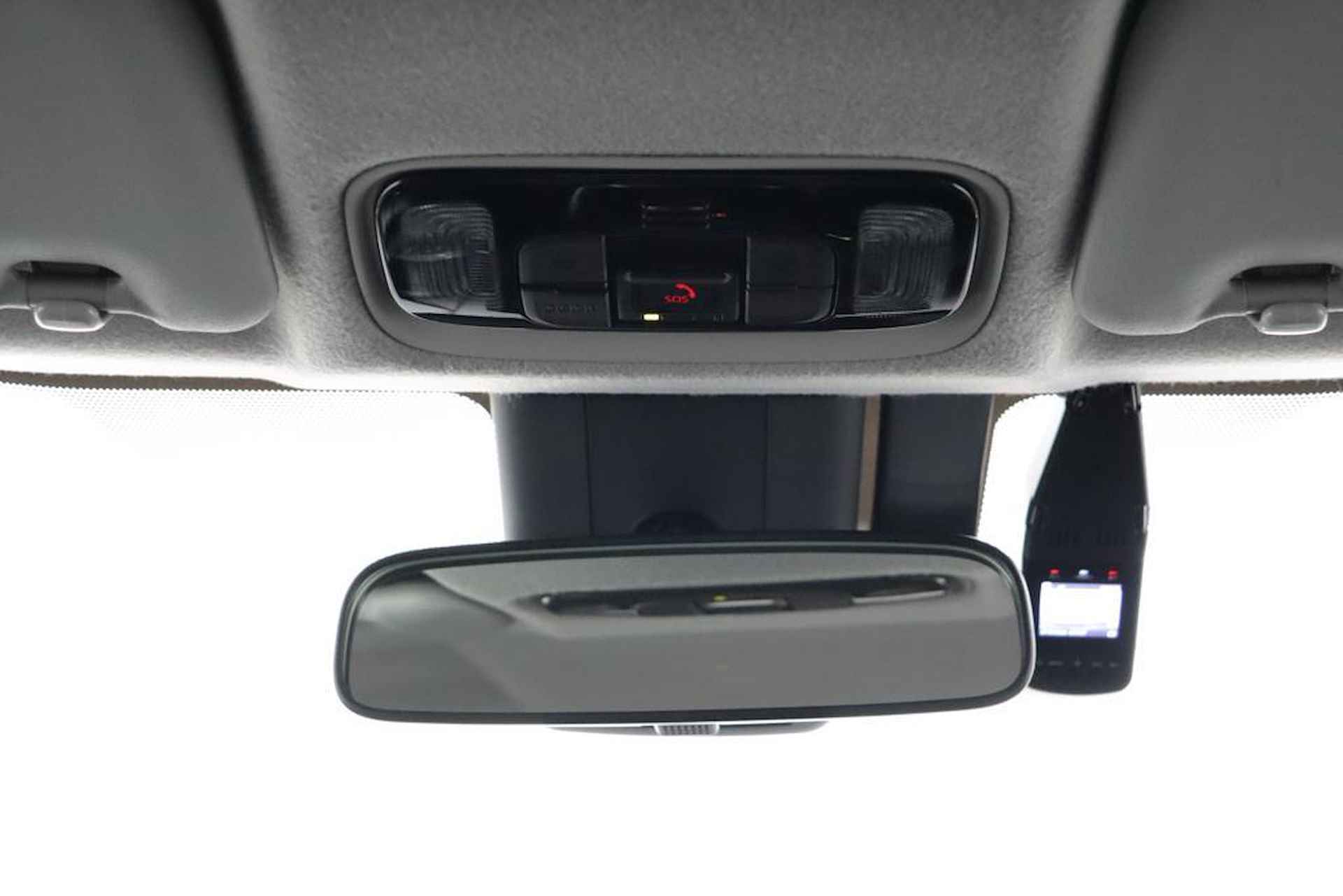Toyota Yaris 1.5 Hybrid First Edition | Trekhaak | Adaptieve Cruise-Control | Apple Carplay/Android Auto | Parkeercamera | - 32/53