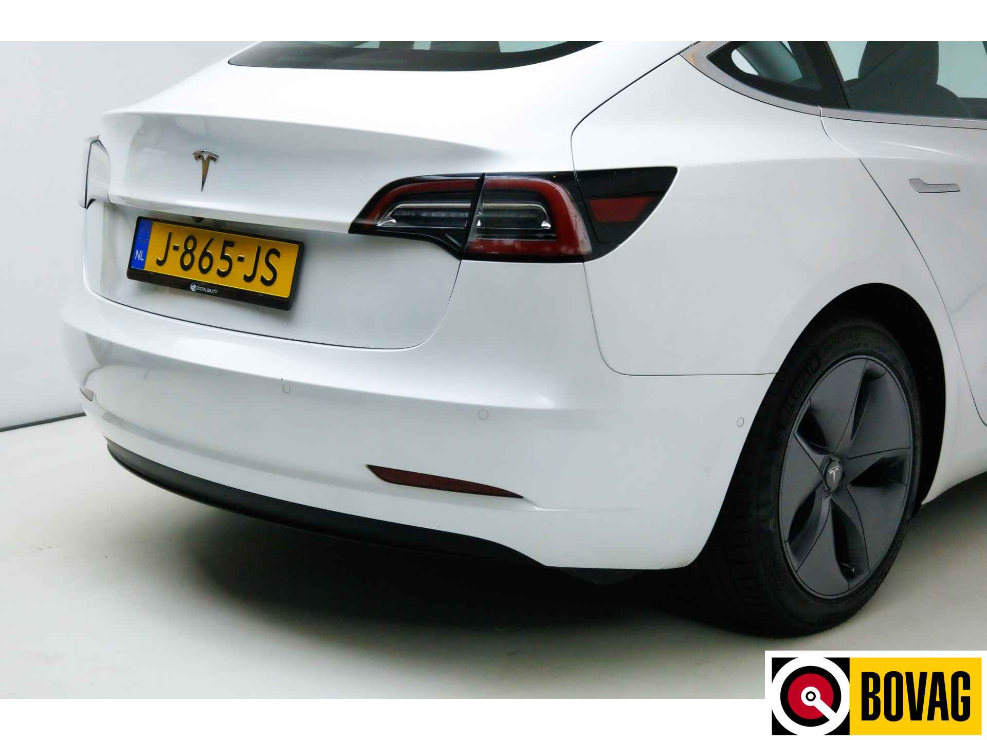 Tesla Model 3 Standard RWD Plus 60 kWh 238 PK Panoramdak, Stoelverwarming, Dodehoek detector - 6/26