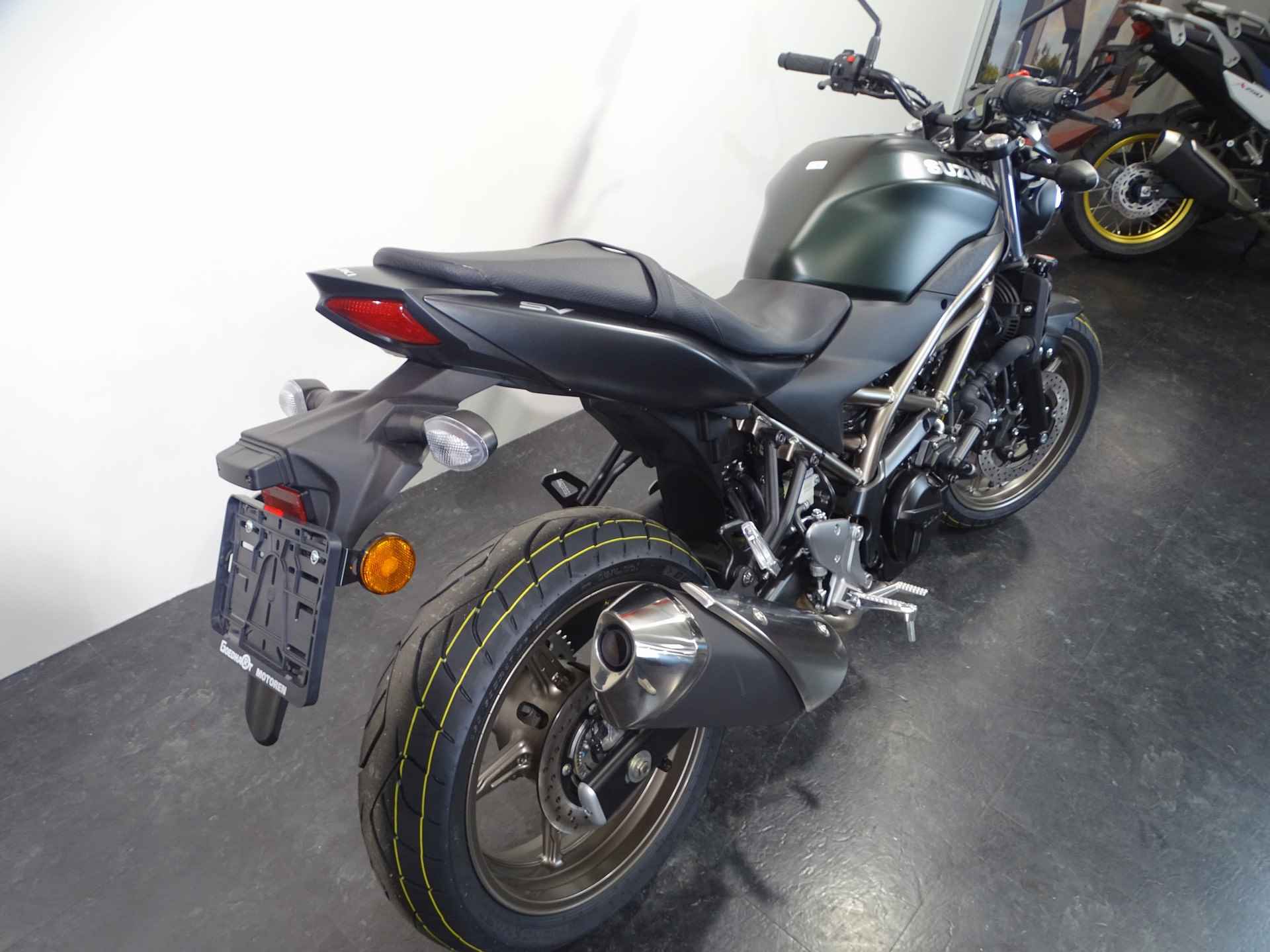 Suzuki SV 650 - 3/7