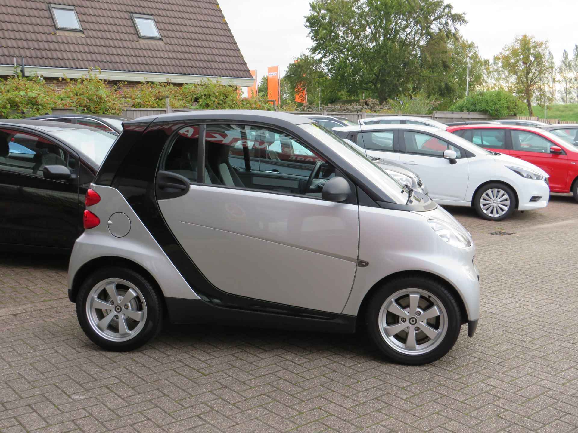 Smart Fortwo coupé 1.0 mhd Pure | Automaat! | Airco | Zuinig A-Label | Inc. BOVAG-Garantie - 8/28