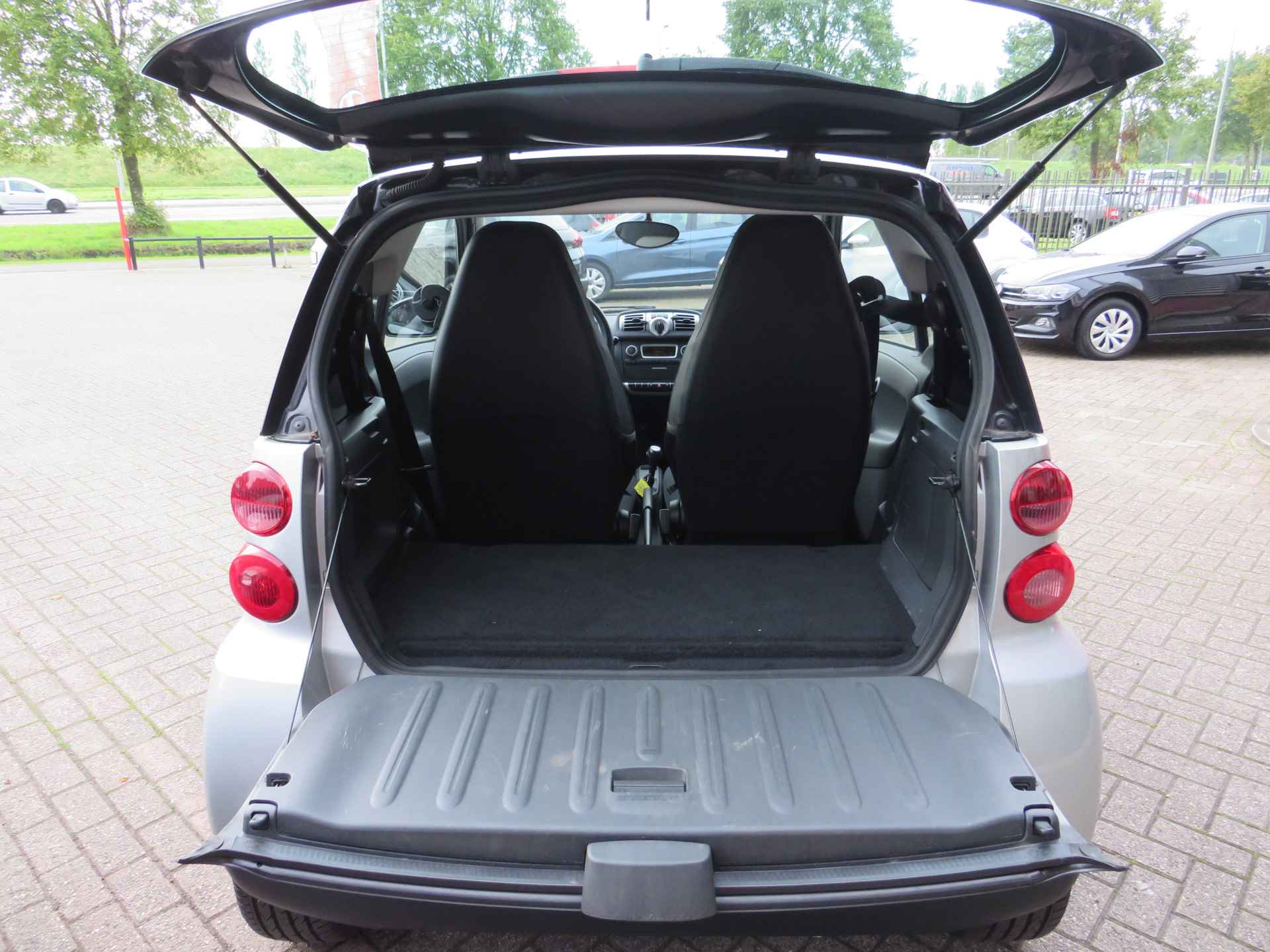 Smart Fortwo coupé 1.0 mhd Pure | Automaat! | Airco | Zuinig A-Label | Inc. BOVAG-Garantie - 10/28