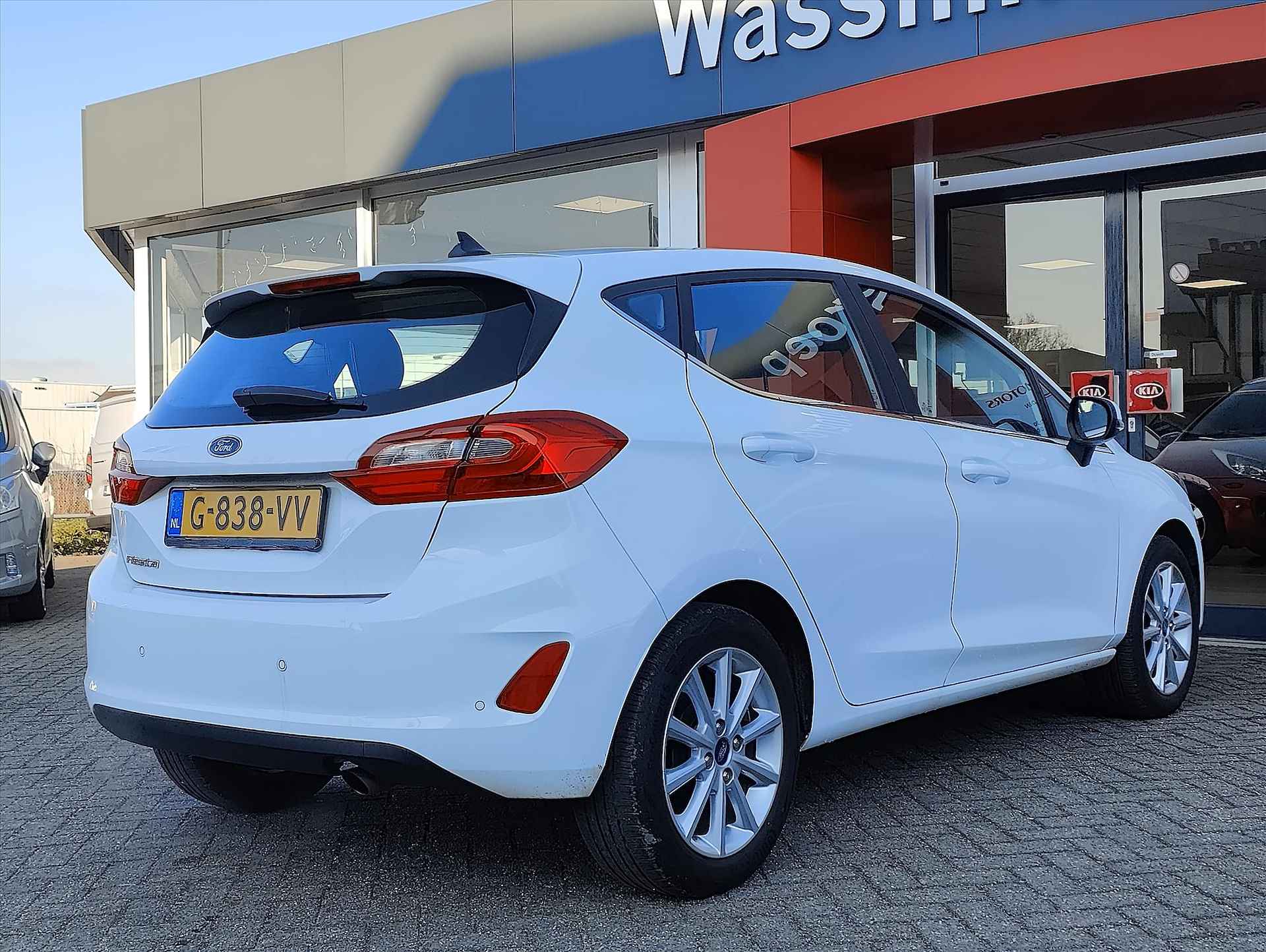 FORD Fiesta 1.0 EcoBoost 95pk 5dr Titanium | Navigatie | Airco | Cruise Control | Sensoren Achter | - 6/32