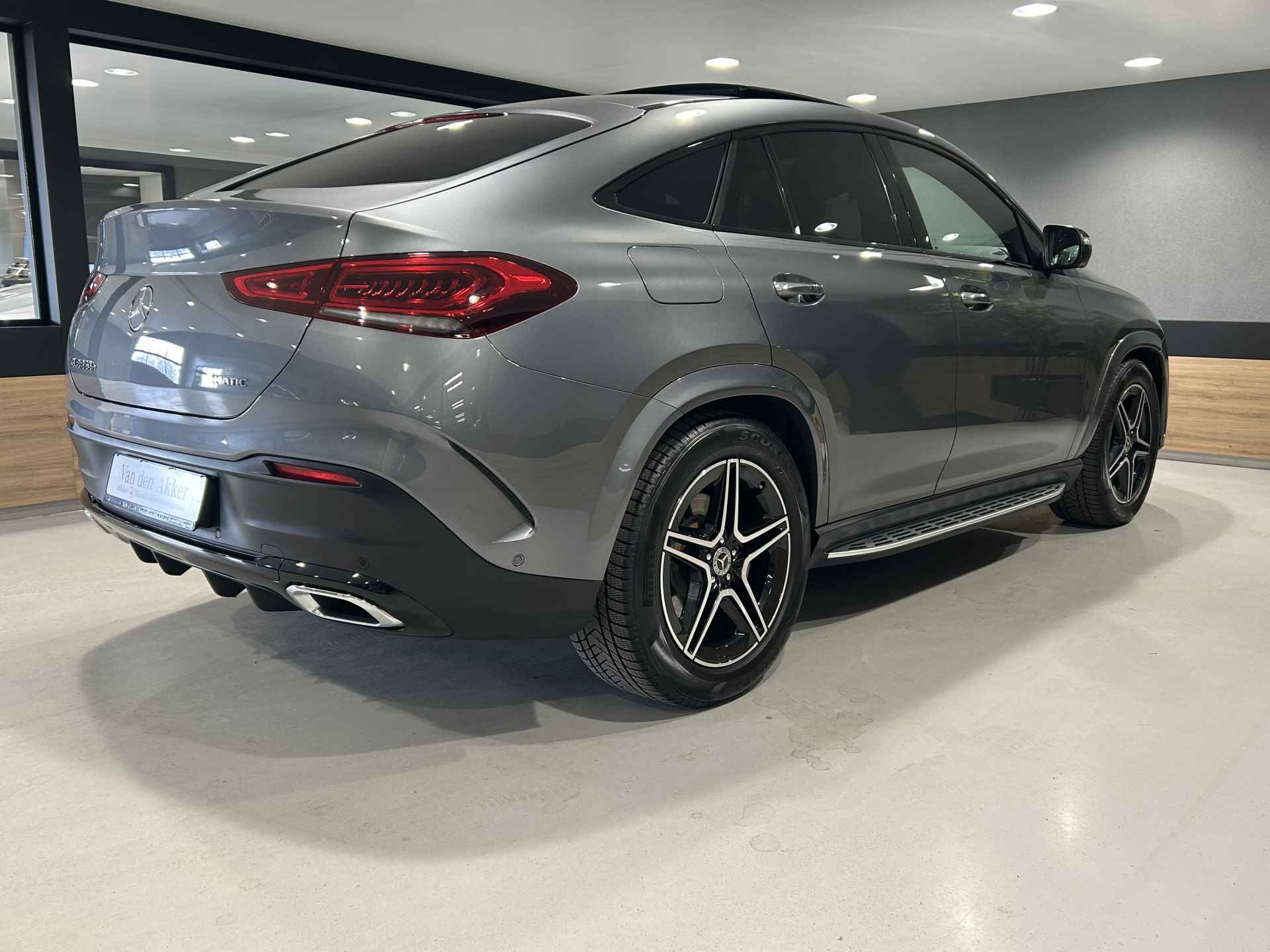 Mercedes-Benz GLE Coupé 350e AMG // Luchtvering // Burmester // Trekhaak // Headup // Distronic // Panoramadak // Leder // 360 Camera // Sfeerverl - 2/74