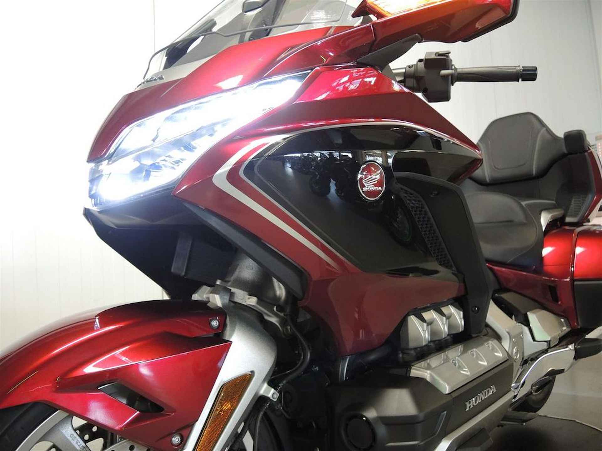 Honda GL-1800 Deluxe DCT - 6/16