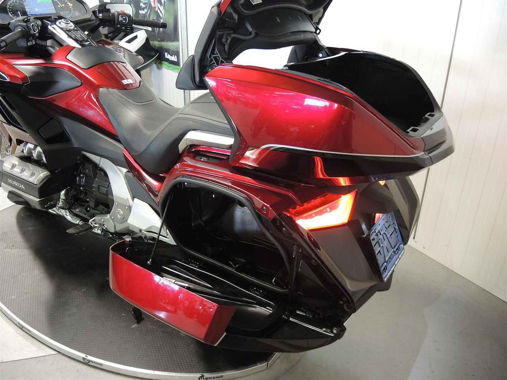 Honda GL-1800 Deluxe DCT - 12/16