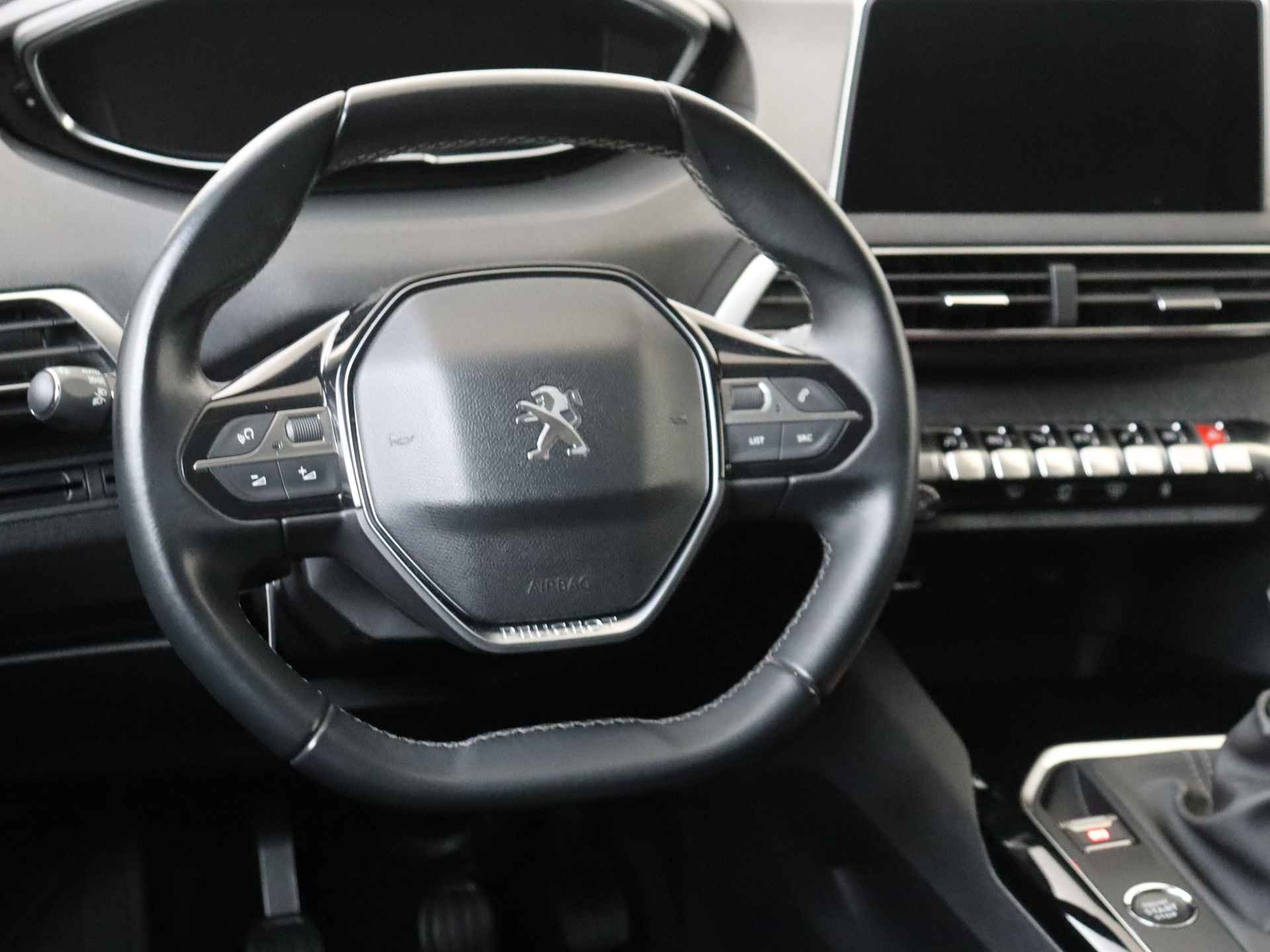 Peugeot 5008 1.2 PureTech Allure | Navigatie | Climate Control | Apple Carplay Ypenburg - 7/43