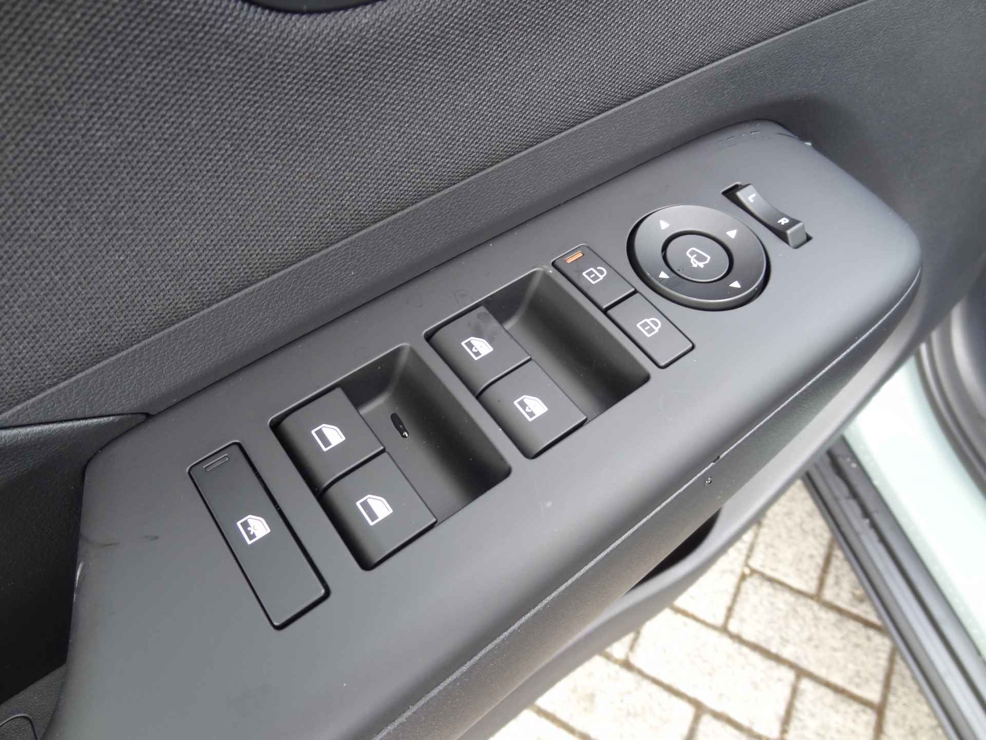 Hyundai KONA Electric KONA Hybrid Comfort Smart - 15/31