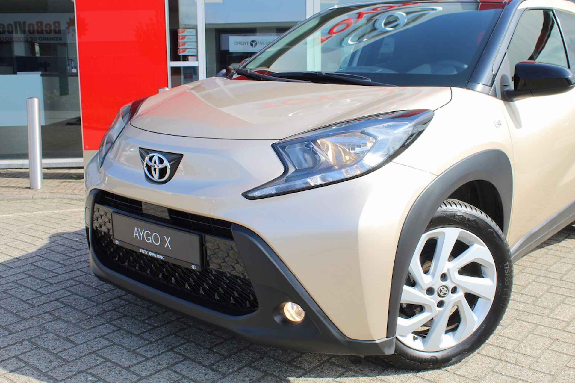 Toyota Aygo X 1.0 VVT-i MT first | Android Auto | Adaptieve Cruise Control | D - 2/33