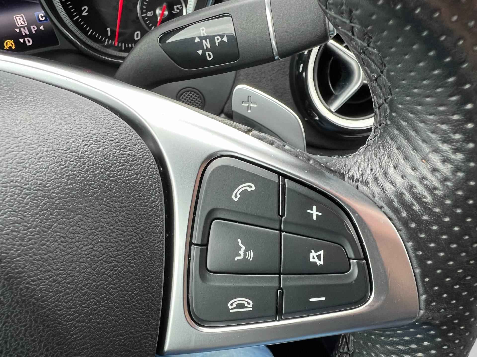 Mercedes-Benz A-klasse 160, AMG, Automaat, Navigatie, Camera, LED, Leer, alc, etc. - 13/24