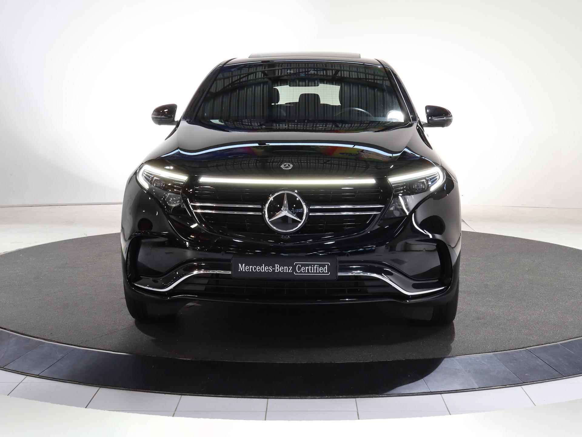 Mercedes-Benz EQC 400 4MATIC AMG Line 80 kWh | Premium Plus | Panoramadak | Keyless | Rijassistentiepakket | Trekhaak | Memory | - 4/28