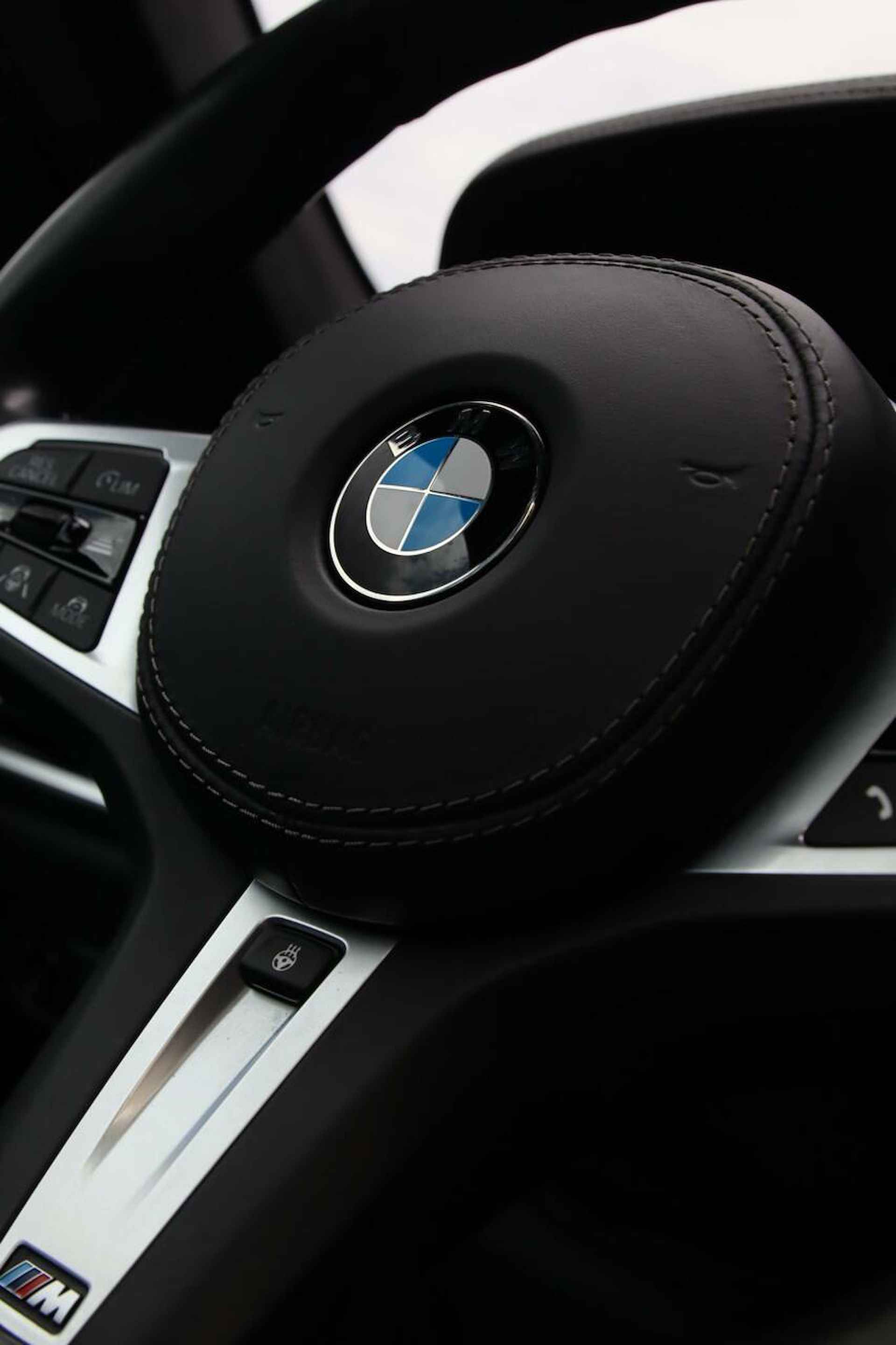 BMW X6 xDrive40i High Executive|M-sport|individual|Laser|NAP - 38/53