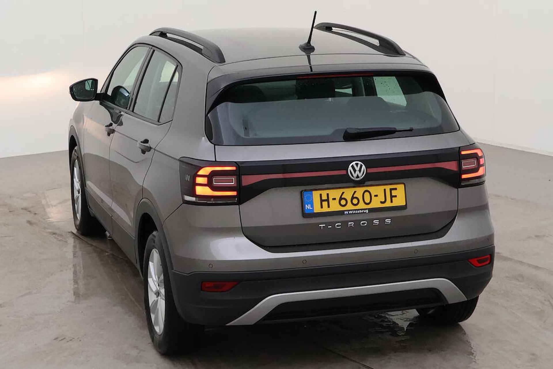 Volkswagen T-Cross 1.0 TSI Life Metallic/  Clima/ Navi/ Camera/ Parkeersensor/ 16 lmv - 9/14