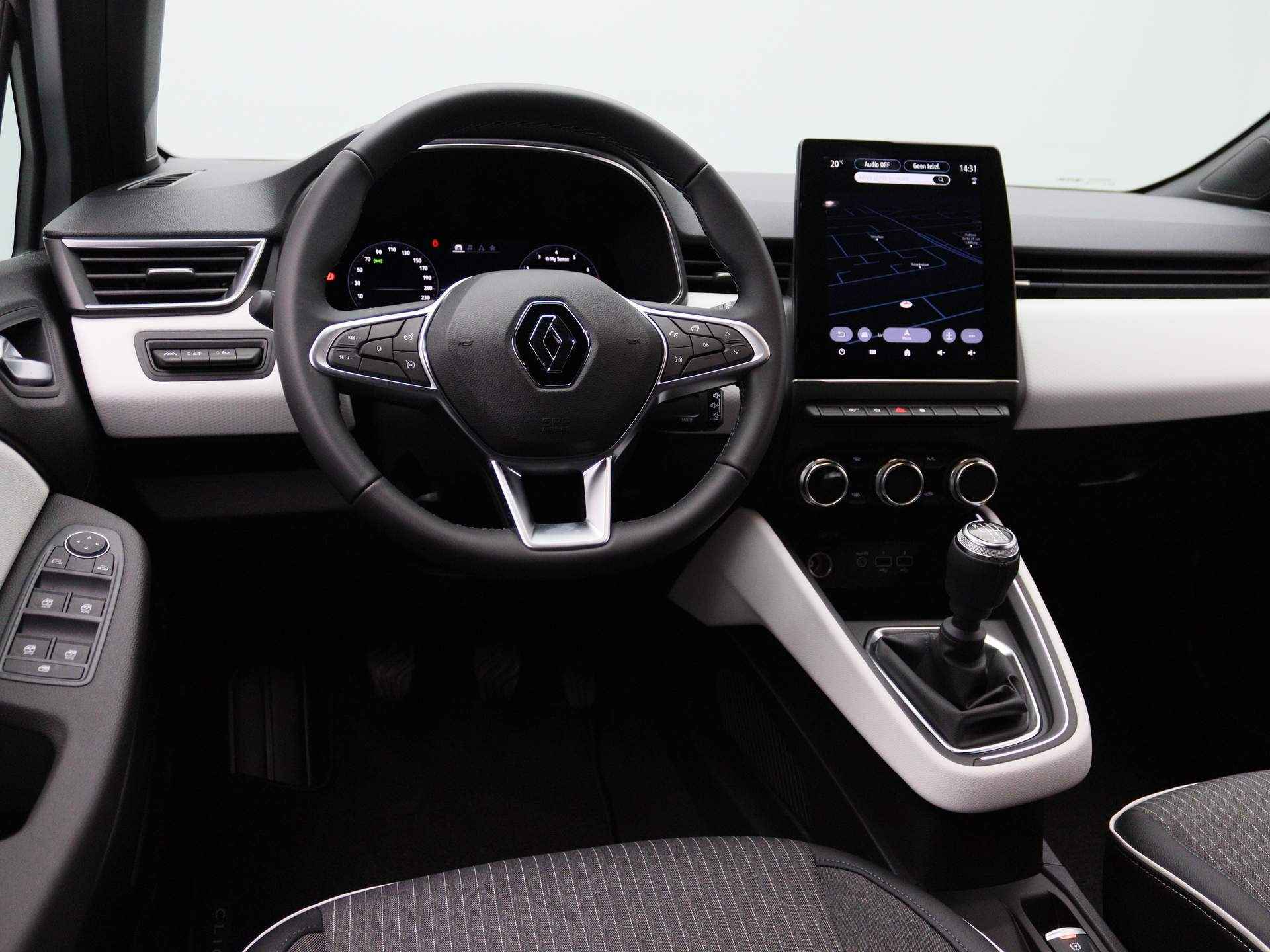 Renault Clio TCe 90pk Techno ALL-IN PRIJS! Camera | Climate | 9,3" Navi | Parkeersensoren V+A - 30/36