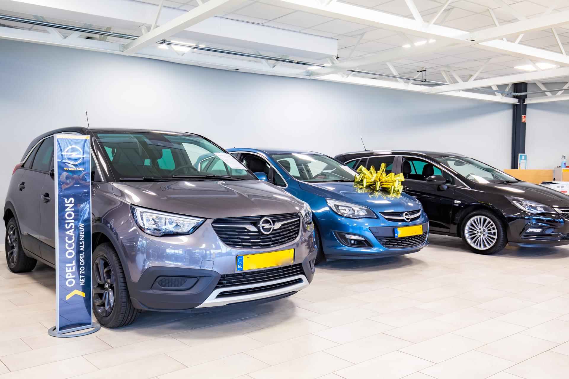 Opel Mokka-e 50-kWh 11kW 3-fase GS Line / Keyless / Camera / Adaptive / €24.750 na Subsidie - 37/40