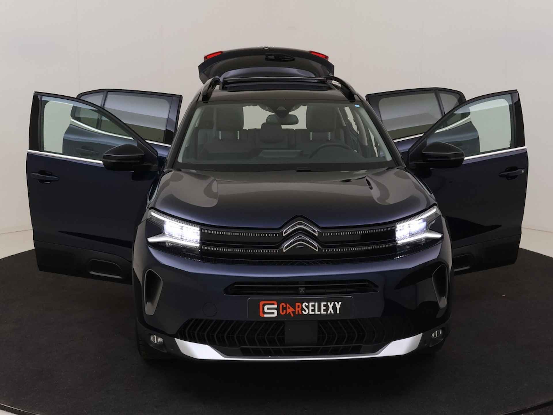 Citroen C5 Aircross 1.6 Pugin Hybride Shine 225PK Schuifdak Leder Navigatie - 40/42