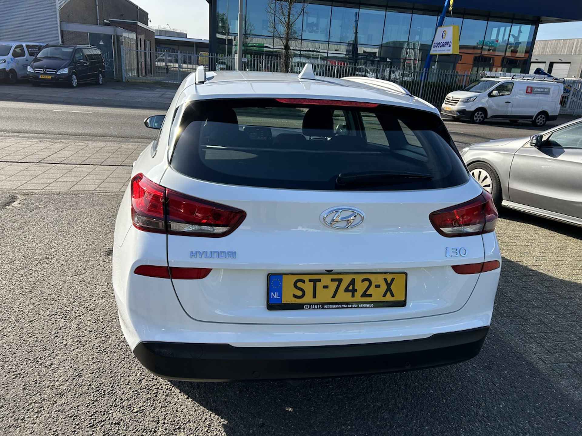 Hyundai i30 Wagon 1.0 T-GDI Comfort - 5/27