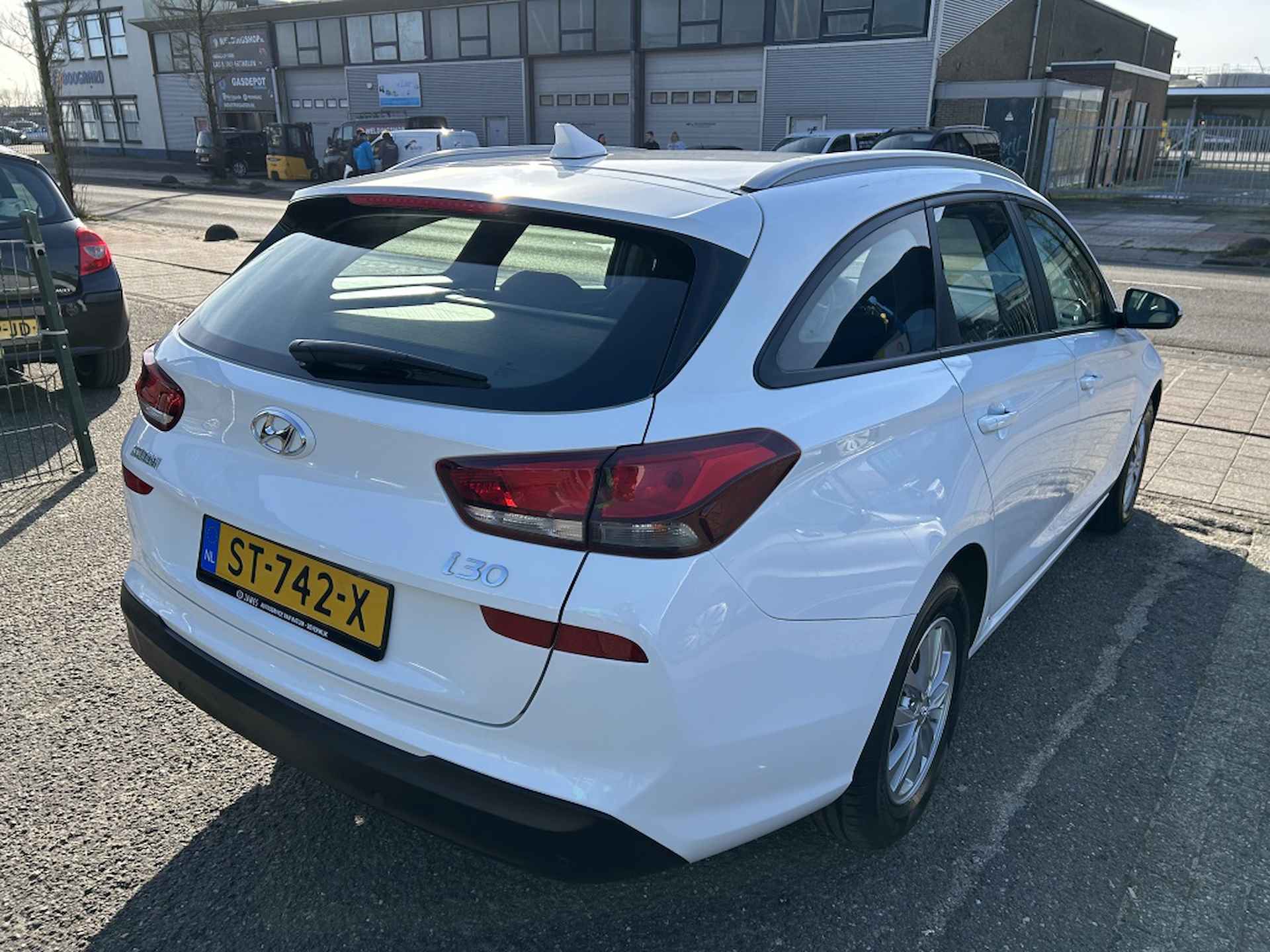 Hyundai i30 Wagon 1.0 T-GDI Comfort - 6/27