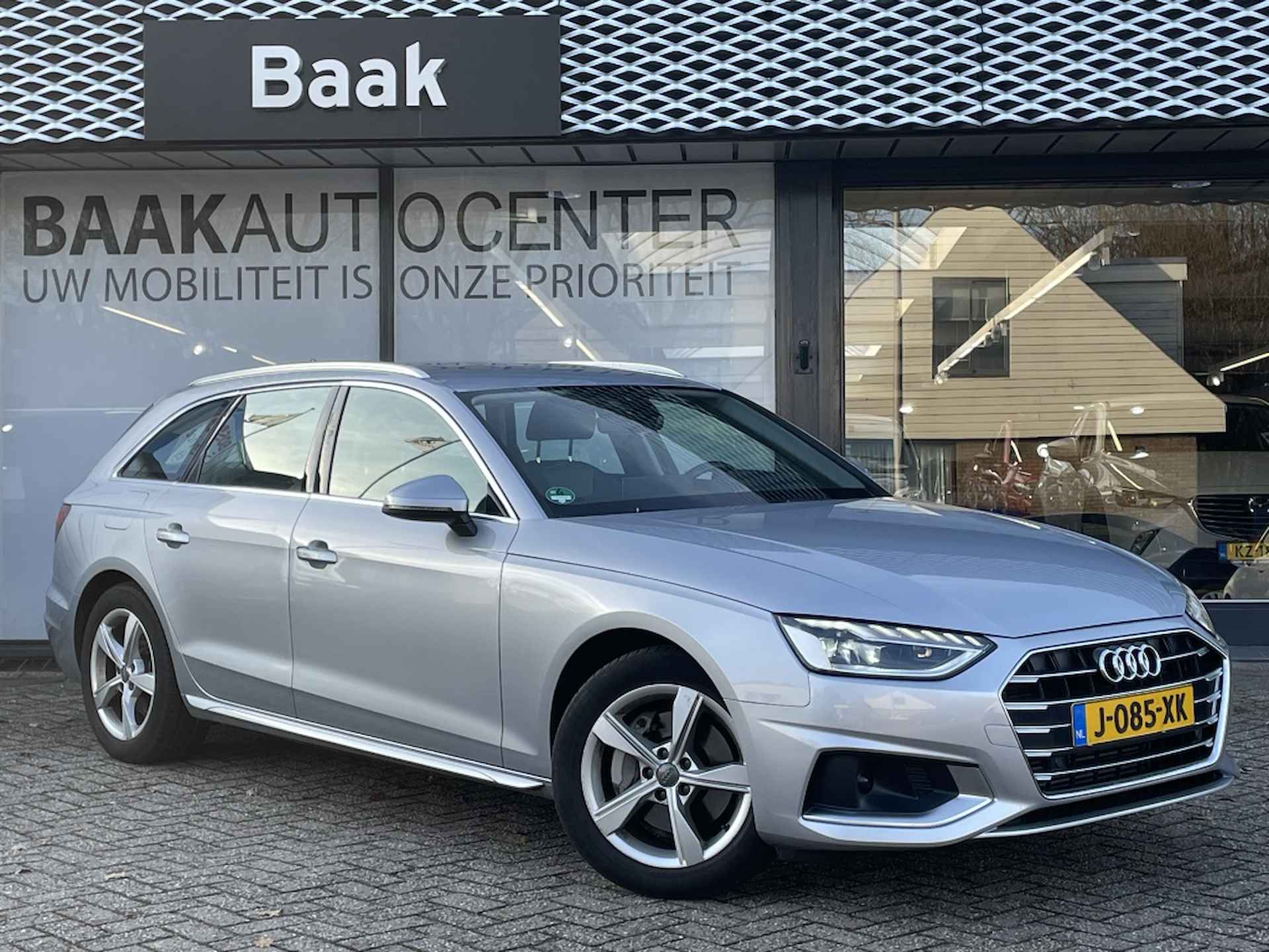 Audi A4 Avant 40 TFSI quattro Business Edition | Automaat | Trekhaak Wegklapba - 2/30