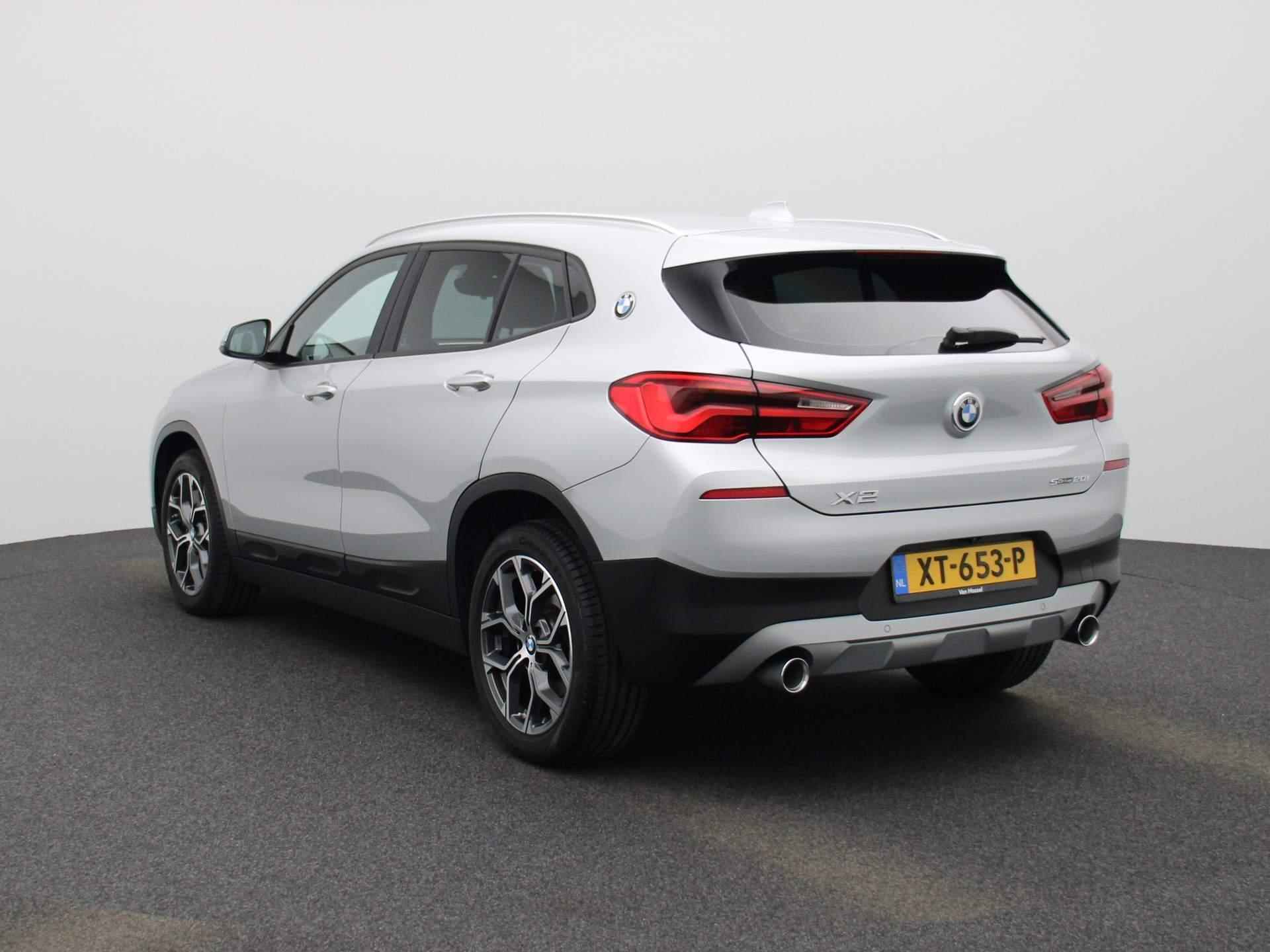 BMW X2 sDrive20i High Executive | LEDER | STOELVERWARMING | KEYLESS START | ACHTERUITRIJCAMERA | LED VERLICHTING | - 2/40