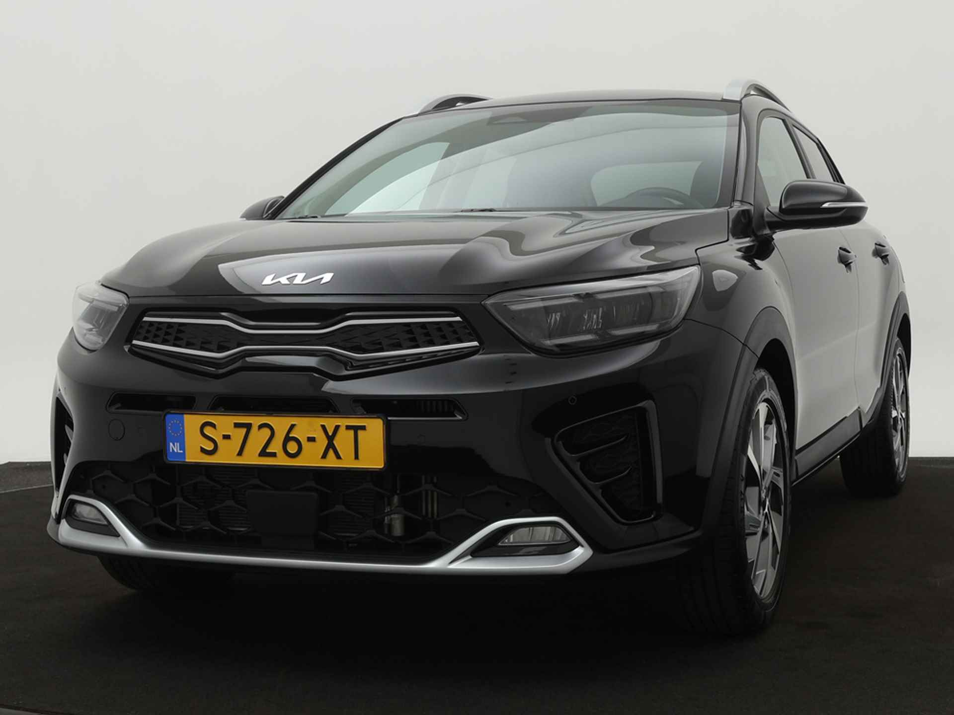 Kia Stonic 1.0 T-GDi MHEV GT-PlusLine - Schuifkanteldak - Stoel en stuurwiel verwarming - Apple CarPlay/Android Auto - Led koplampen - Fabrieksgarantie tot 05-2030 - 2/49