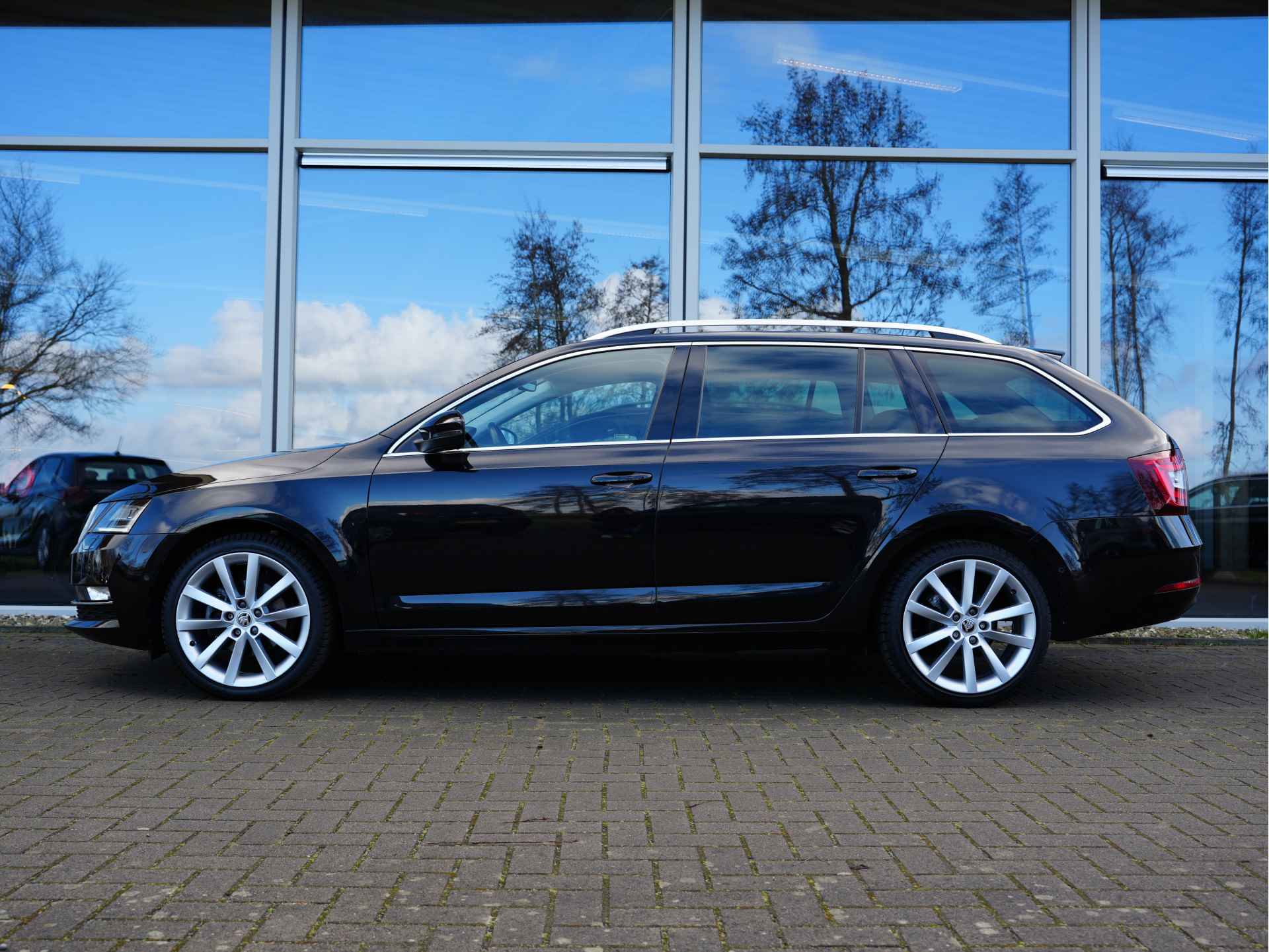 Škoda Octavia Combi 1.0 TSI Greentech Style Business | Navigatie | Leder | Canton - 6/41