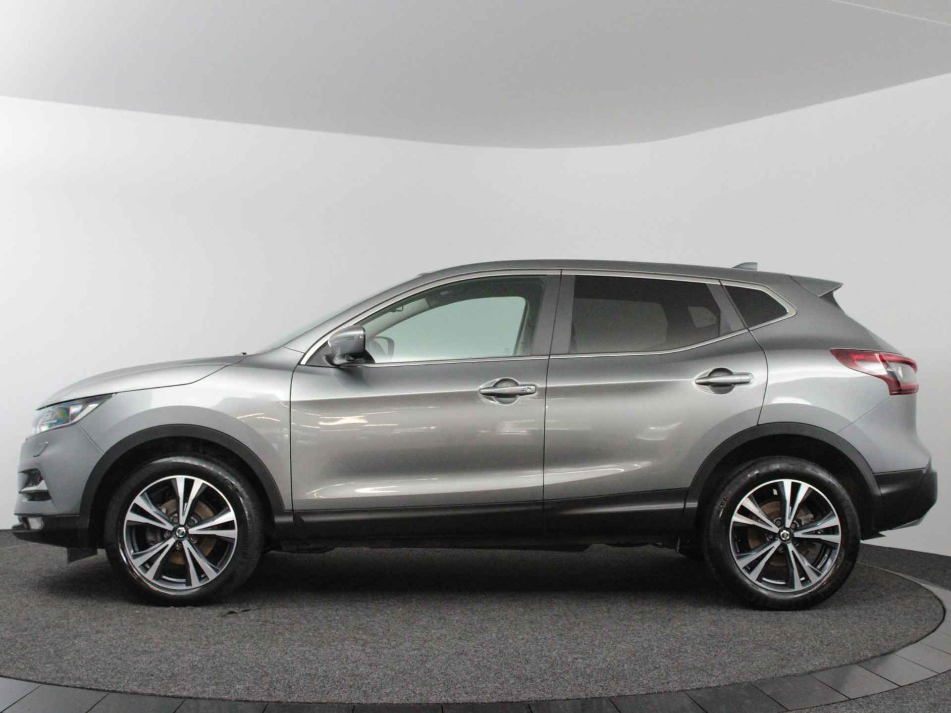 Nissan Qashqai 1.3 DIG-T 159 DCT7 N-Connecta - 6/49