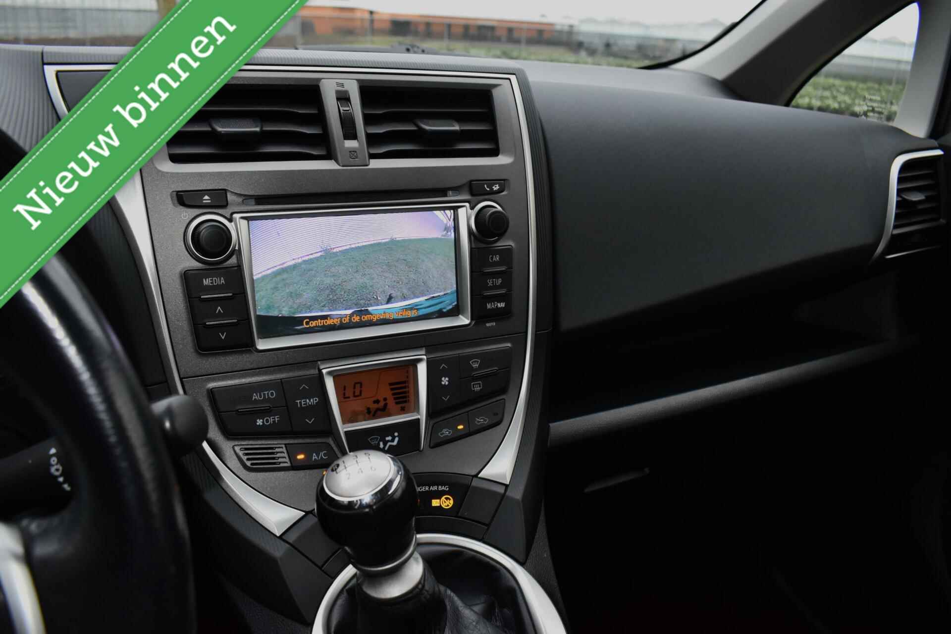 Toyota Verso-S 1.3 VVT-i PANORAMADAK/CAMERA/BLUETOOTH/LED/BLUETOOTH/Etc.! - 12/25