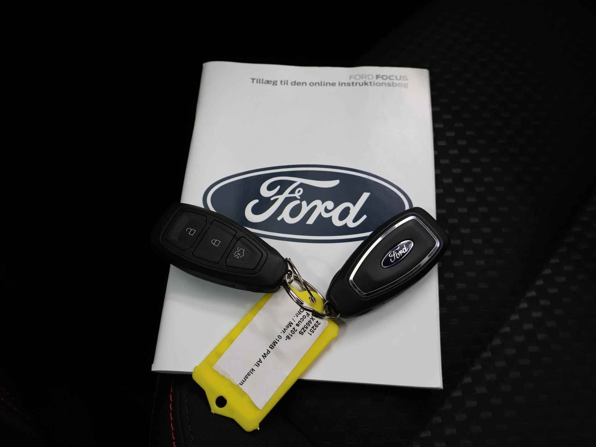 Ford Focus Wagon 1.0 EcoBoost Hybrid 155pk ST Line X | Adaptive Cruise Control | Draadloos CarPlay | Winterpakket | LED koplampen | - 29/42