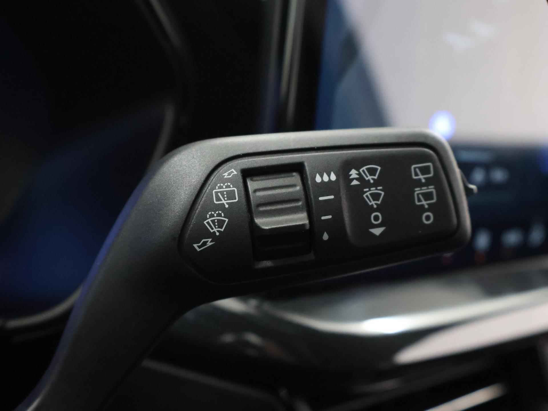 Ford Focus Wagon 1.0 EcoBoost Hybrid 155pk ST Line X | Adaptive Cruise Control | Draadloos CarPlay | Winterpakket | LED koplampen | - 32/42