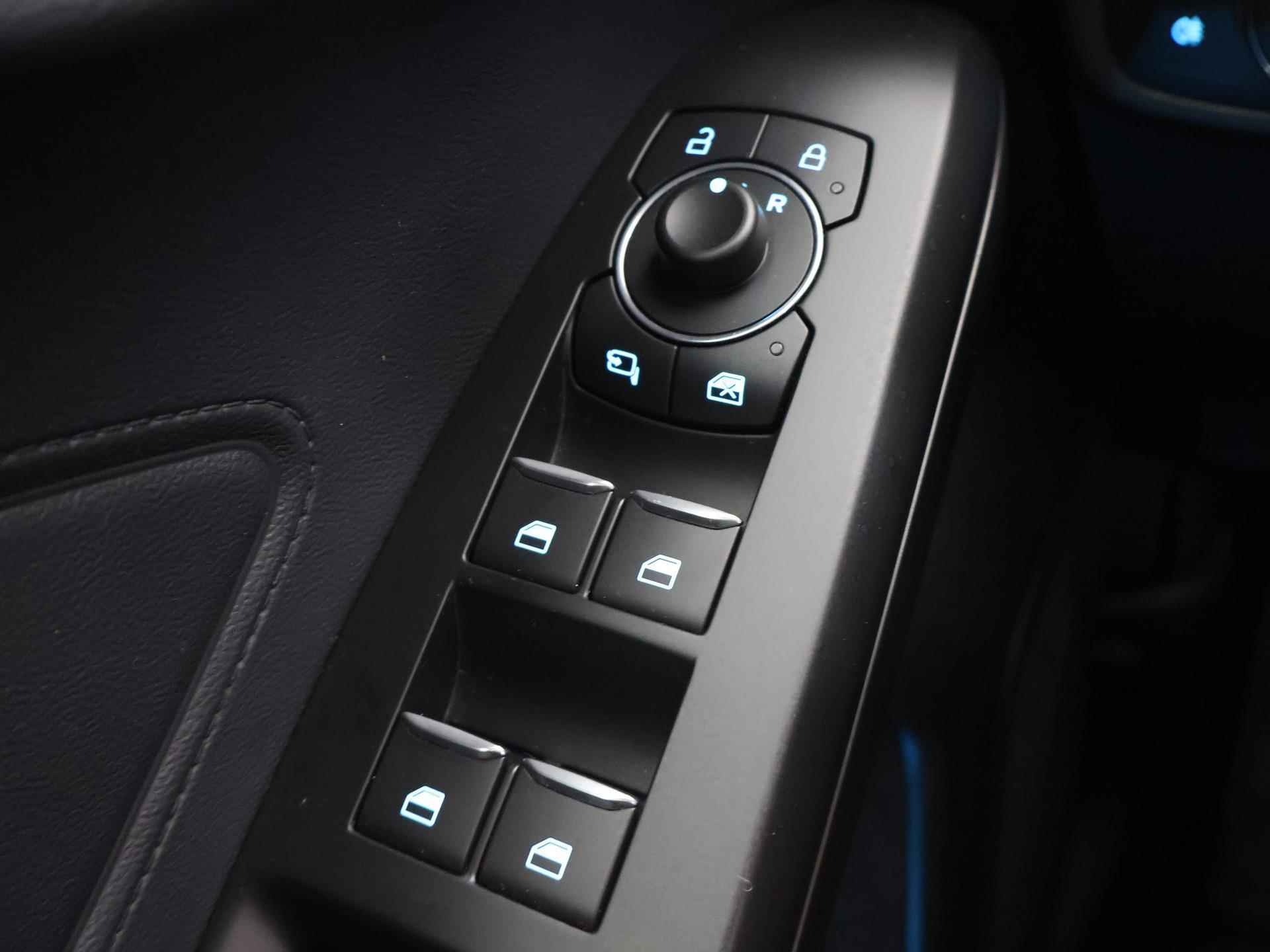 Ford Focus Wagon 1.0 EcoBoost Hybrid 155pk ST Line X | Adaptive Cruise Control | Draadloos CarPlay | Winterpakket | LED koplampen | - 36/42