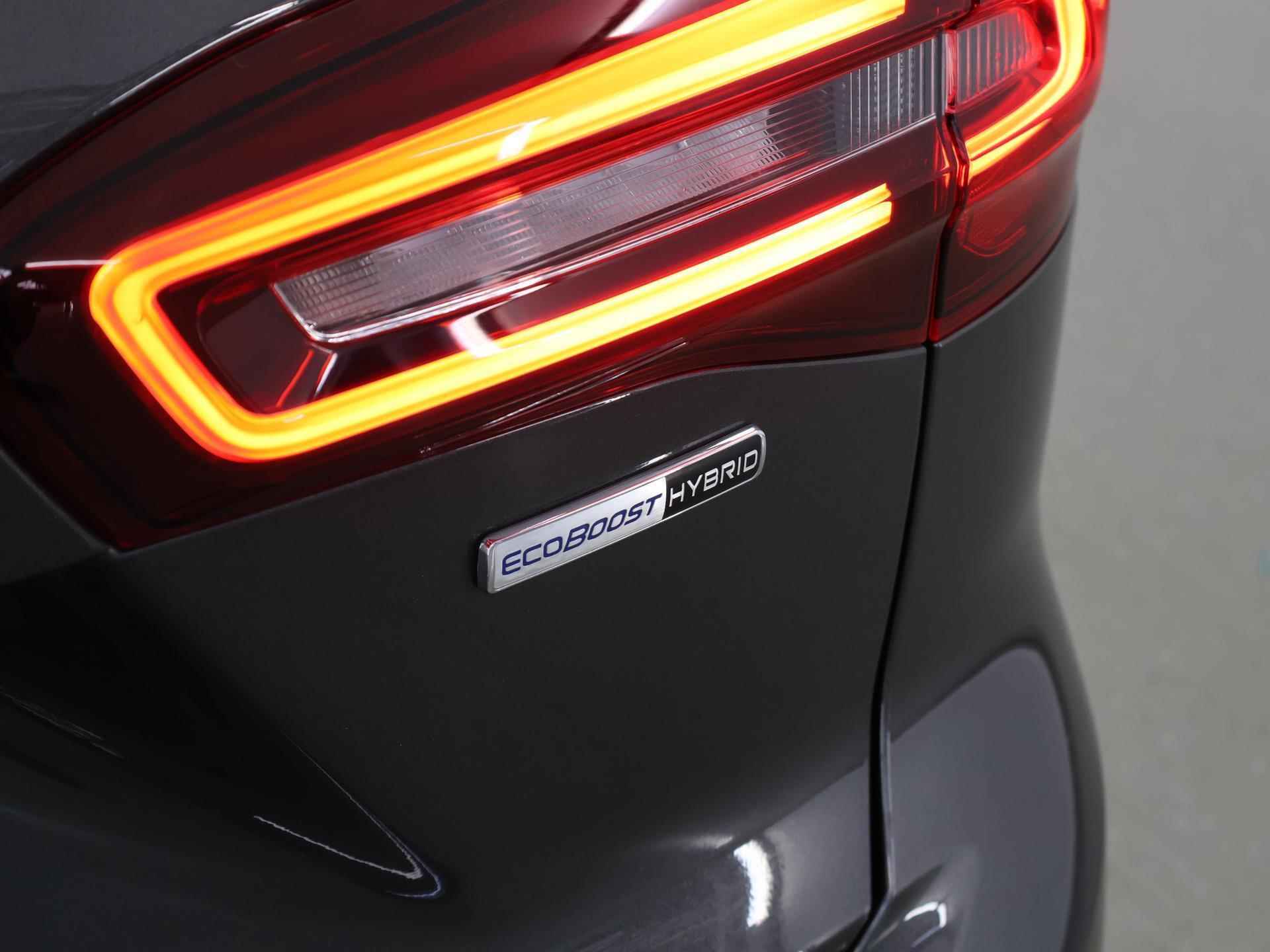 Ford Focus Wagon 1.0 EcoBoost Hybrid 155pk ST Line X | Adaptive Cruise Control | Draadloos CarPlay | Winterpakket | LED koplampen | - 39/42