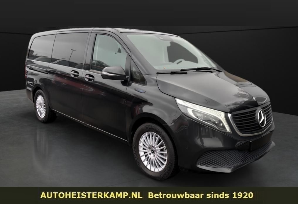 Mercedes-Benz EQV 300 L2 90 kWh 7-Zitter 39.500 EX BTW LED Elektrische Schuifdeuren Navi Camera