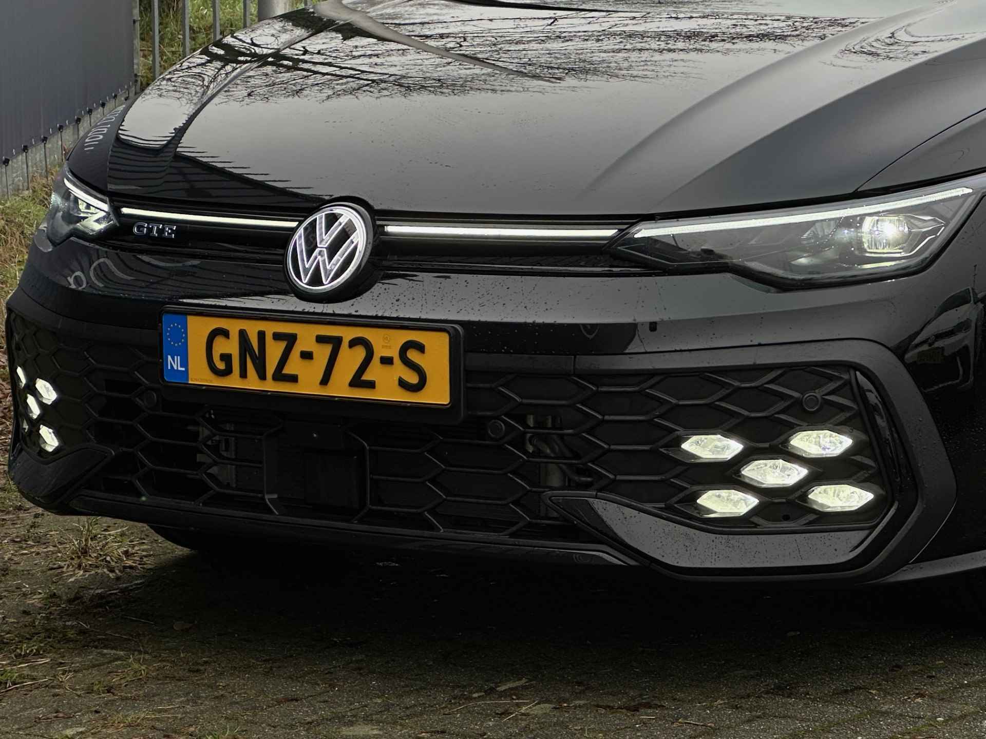 Volkswagen Golf GTE 1.5 eHybrid 272pk DSG Black Style Matrix Head Up / Demonstratieauto - 6/16