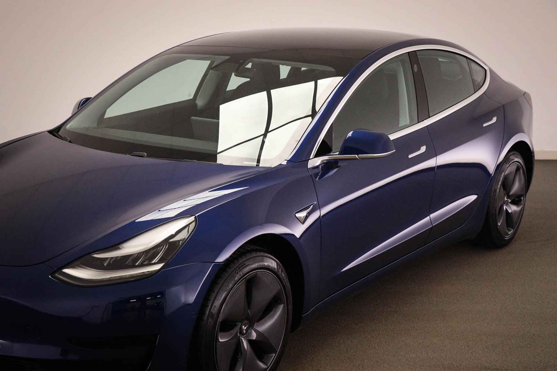 Tesla Model 3 Standard RWD Plus 60 kWh | PANORAMADAK - 18/44