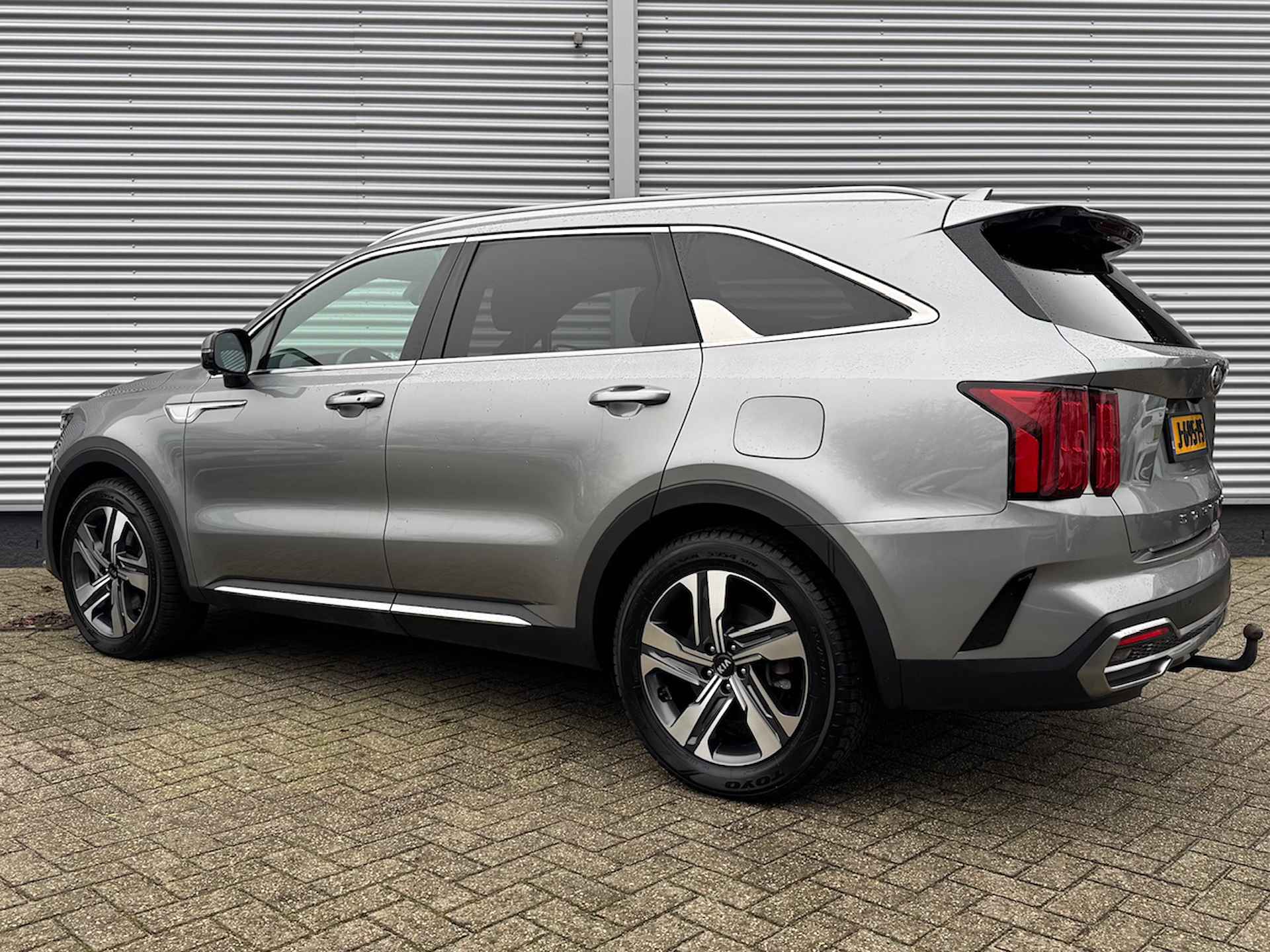 KIA Sorento 1.6 T-GDi 230pk Hybrid Aut 7-zitpl. ExecutiveLine | Trekhaak | Memory | Stoelkoeling | Stoel/Stuurwielverwarming | 360 Camera | Schuif/Kanteldak | - 3/52