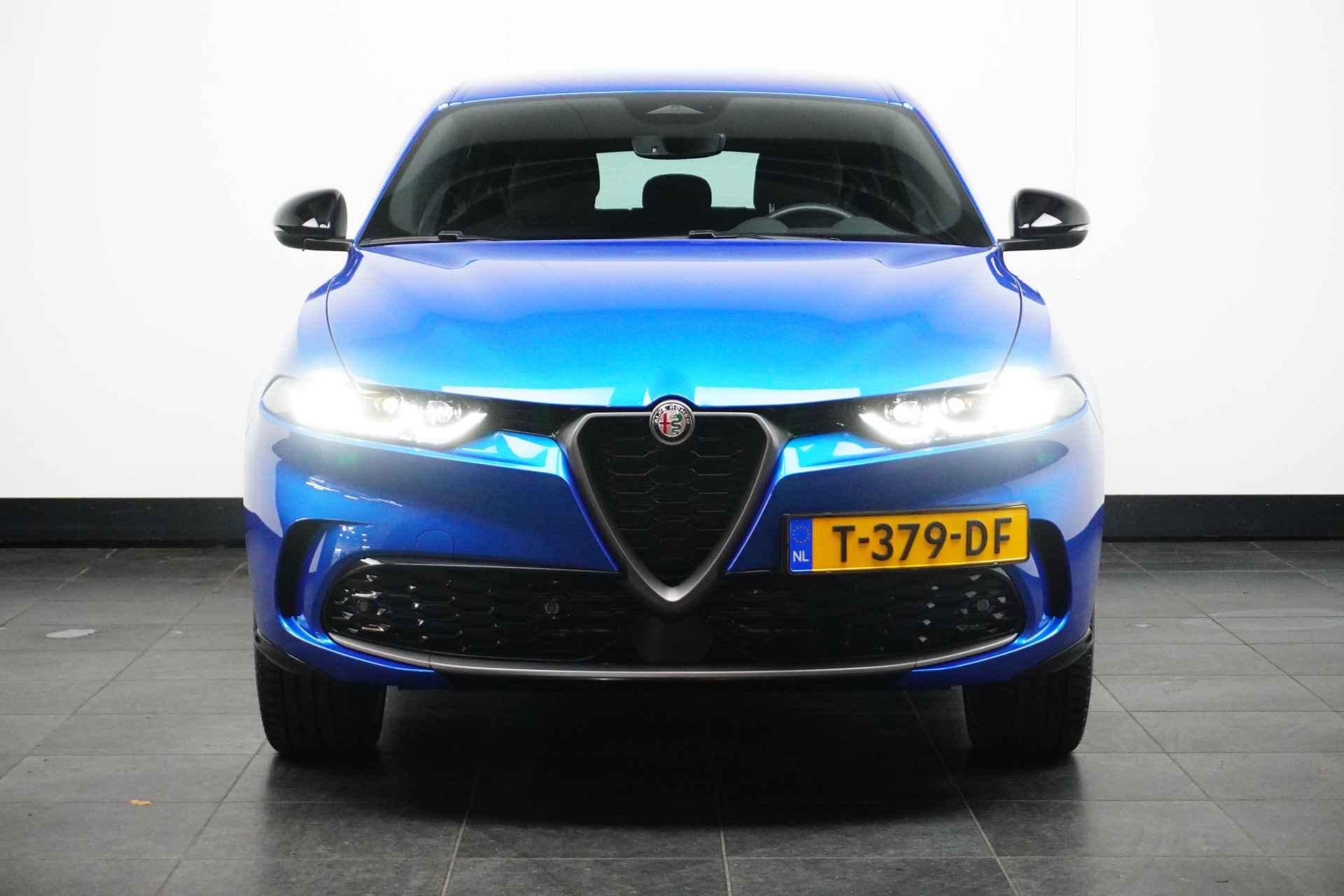 Alfa Romeo Tonale 1.3T PHEV Edizione Speciale Plug-In Hybrid Q4 280PK - 2/29