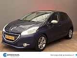 Peugeot 208 1.2 82PK Style Pack Plus | Panorama dak | Sensoren Achter | Navigatie | Donker Glas | Chroom | Clima | Cruise | Bluetooth | Chroom