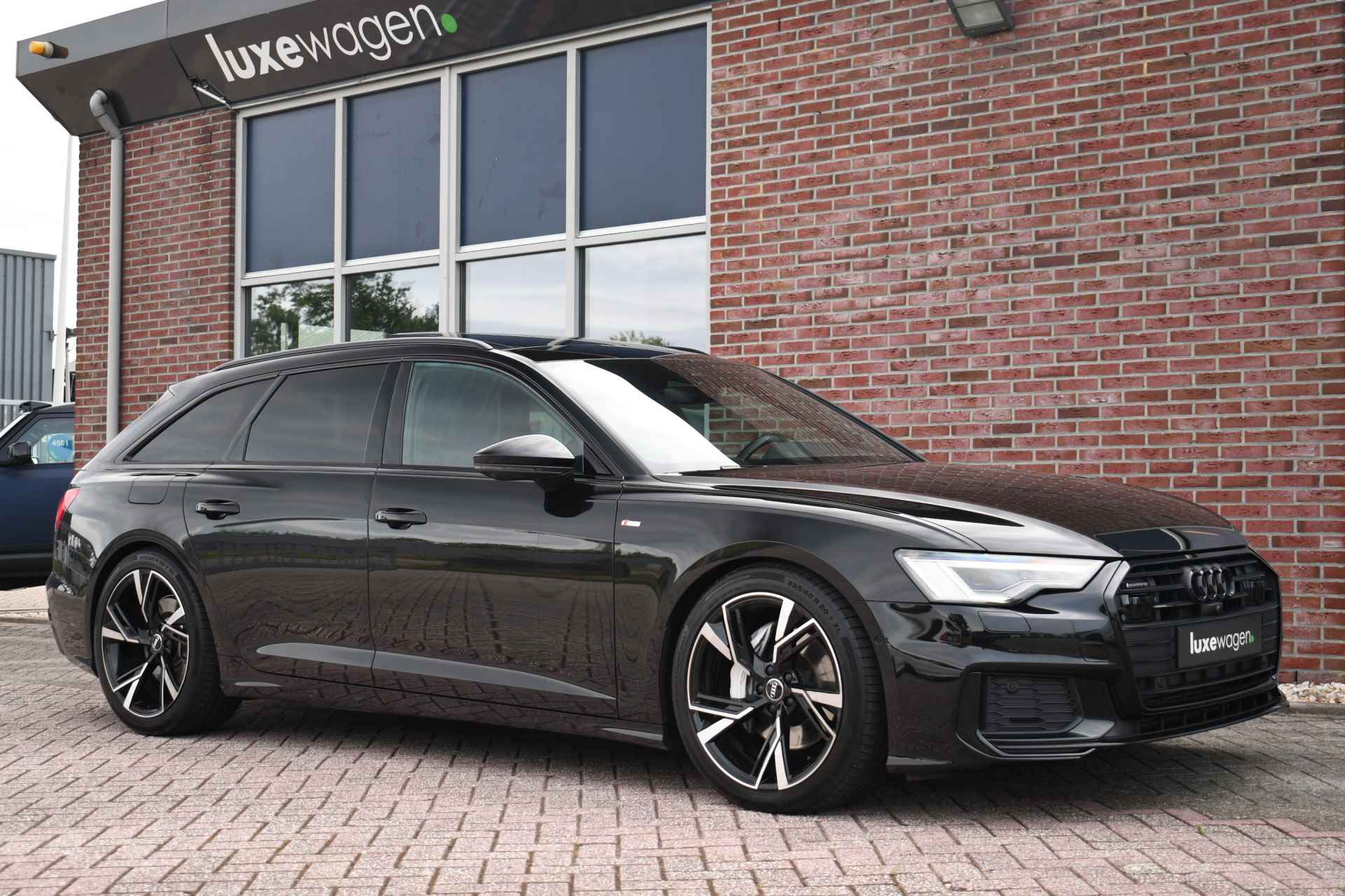 Audi A6 Avant 50 TDI 286pk quattro S-Line Pano B&O m-LED 360 ACC Optic-Black - 19/78