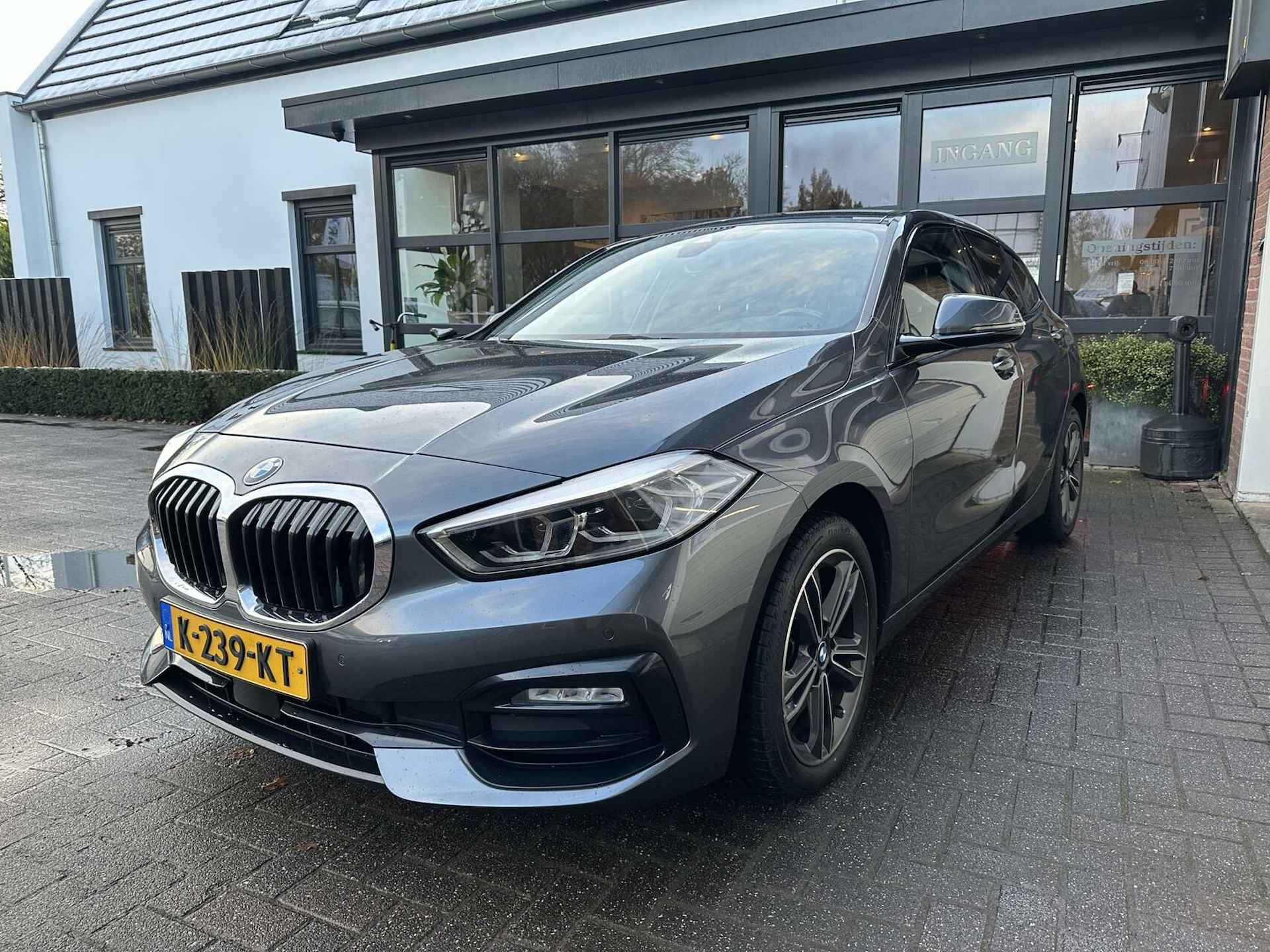 BMW 1-serie 118i Executive LED/CARPLAY *ALL-IN PRIJS* - 7/29