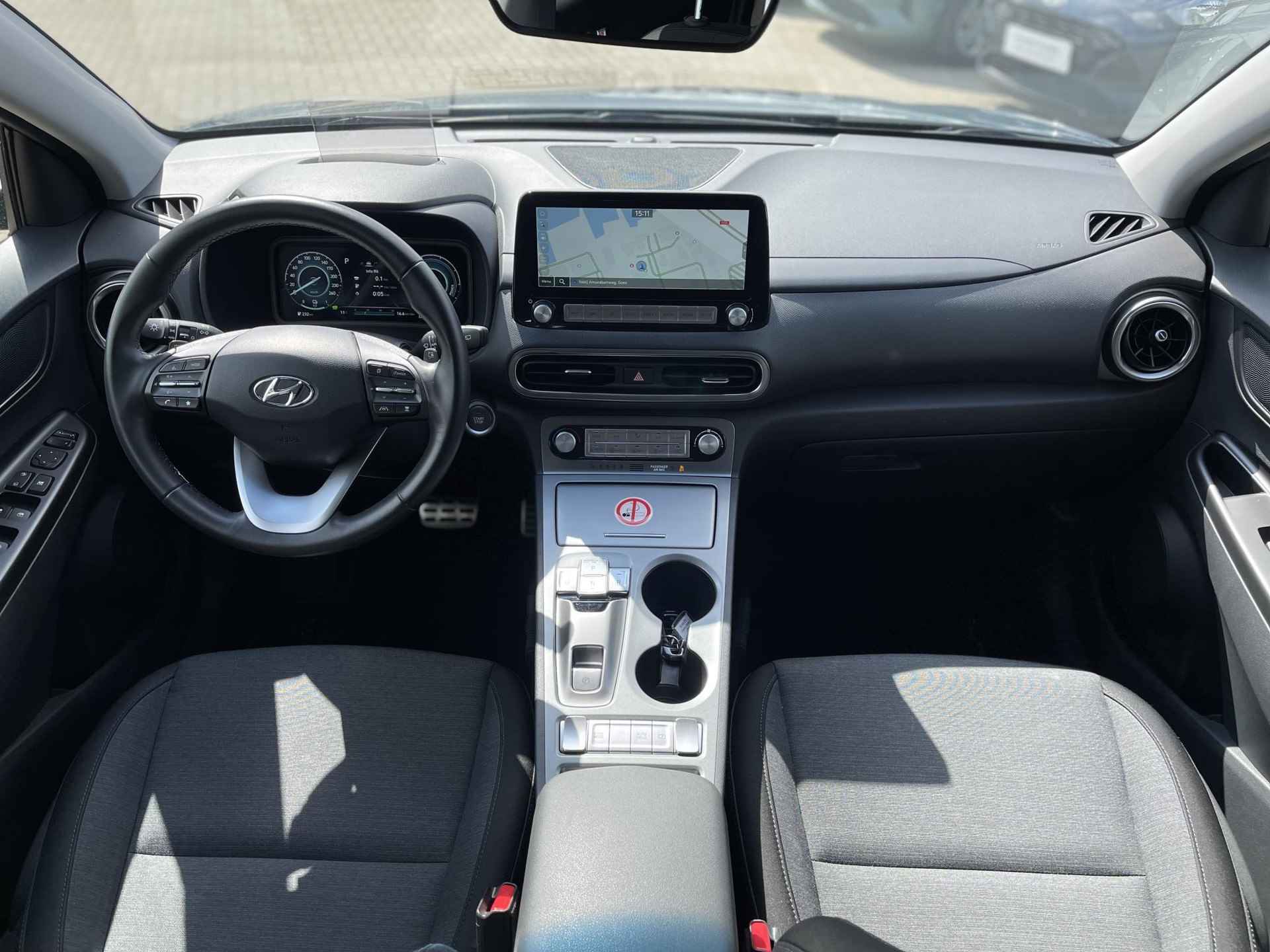 Hyundai Kona EV Fashion 39 kWh *SUBSIDIE MOGELIJK* | Head-Up Display | Navigatie | Camera | Apple Carplay/Android Auto | Premium Audio | Keyless Entry | Rijklaarprijs! - 12/23